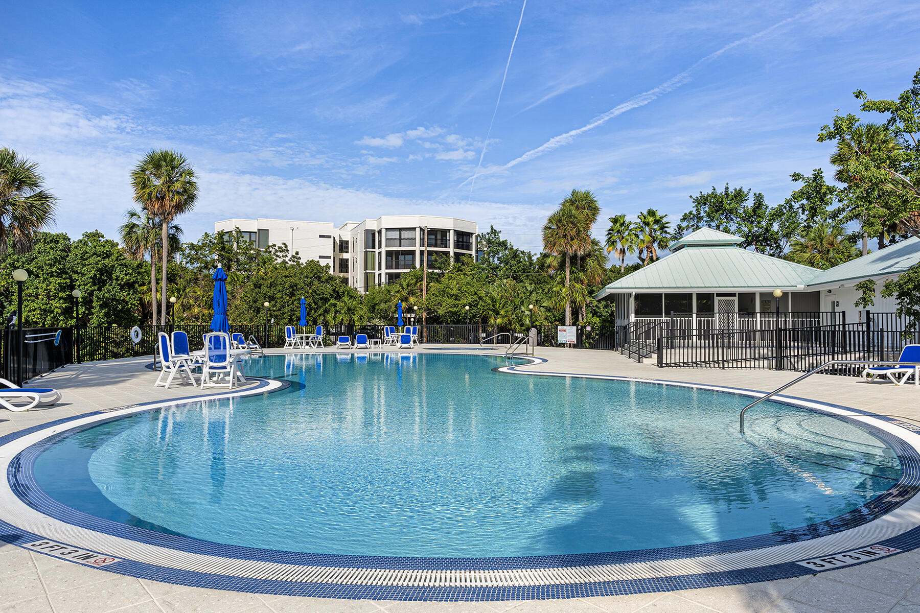 6101 Gulf Of Mexico Boulevard Unit: 101