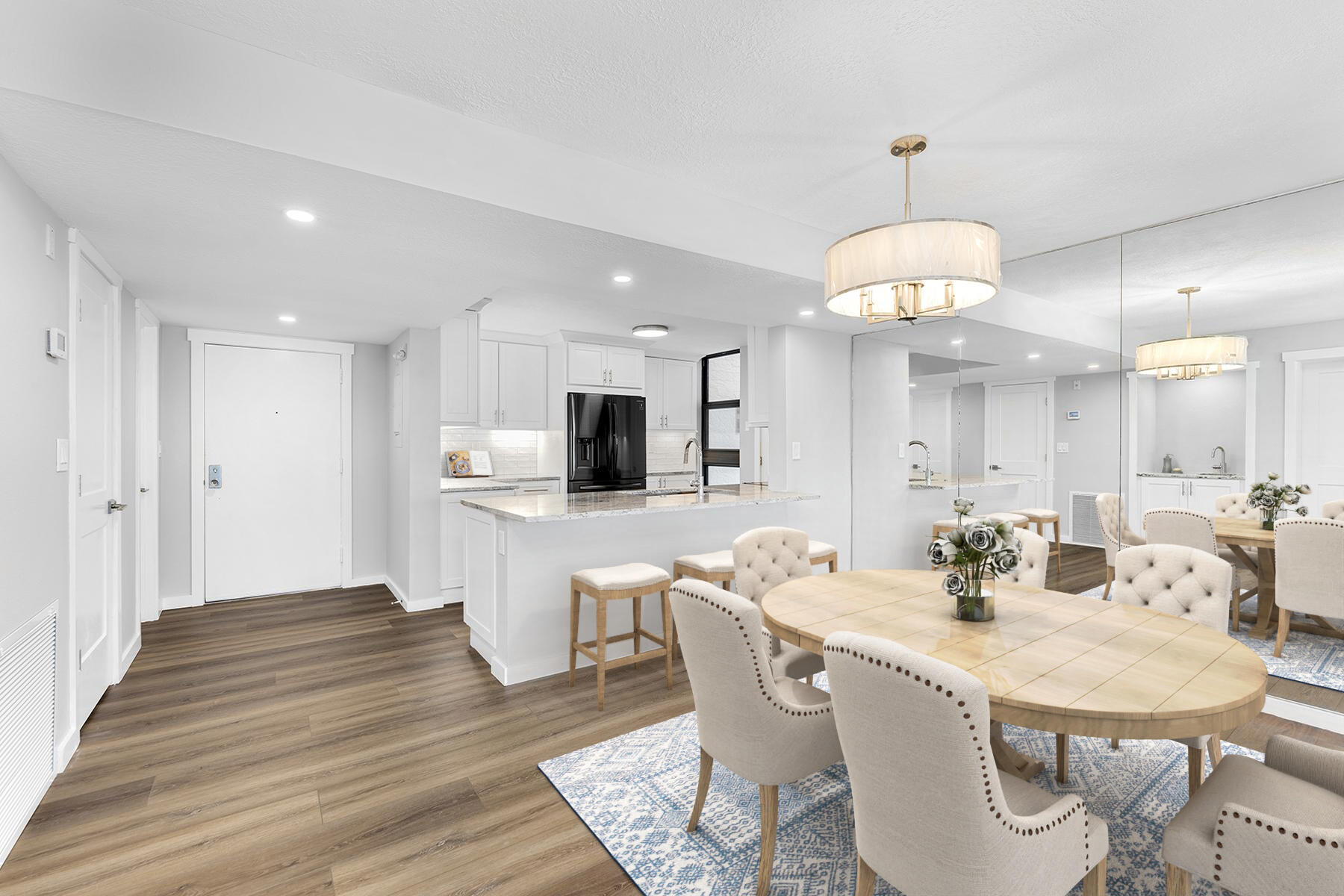 6101 Gulf Of Mexico Boulevard Unit: 101