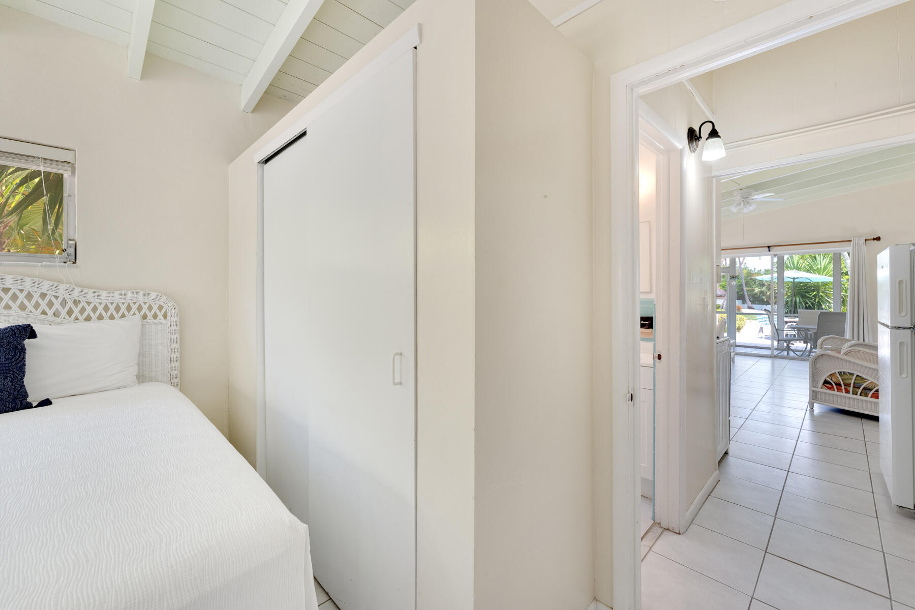 81200 Overseas Highway Unit: 5, 6