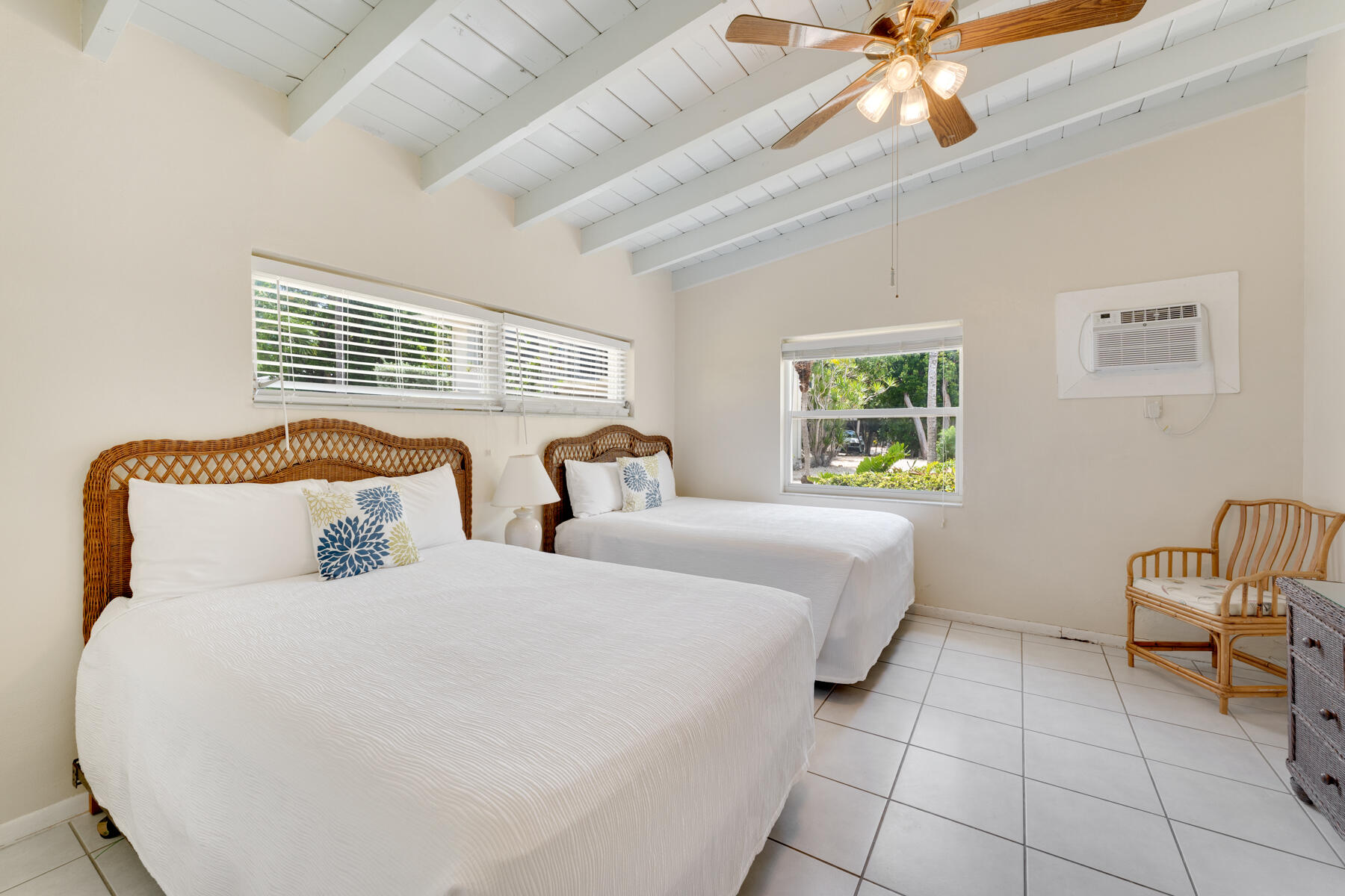 81200 Overseas Highway Unit: 5, 6