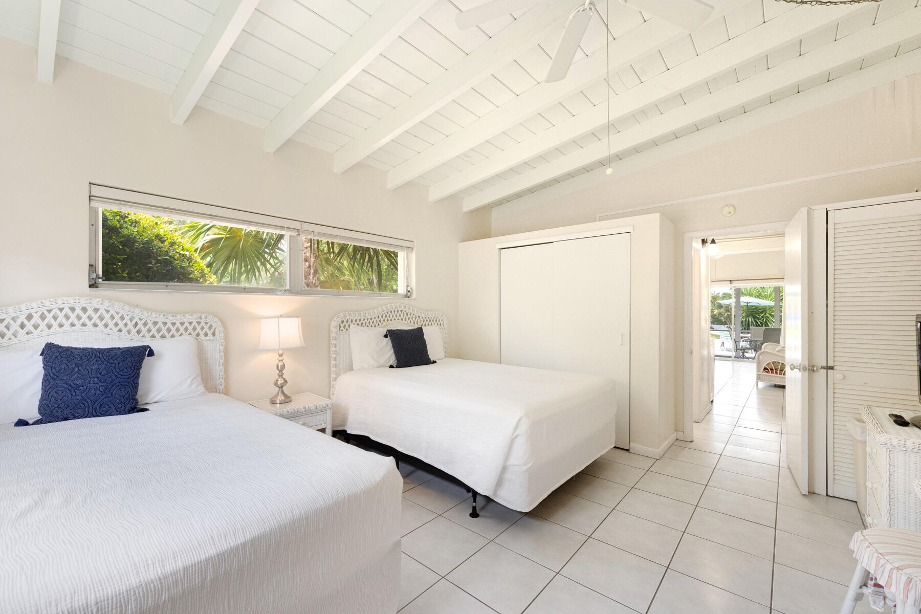 81200 Overseas Highway Unit: 5, 6