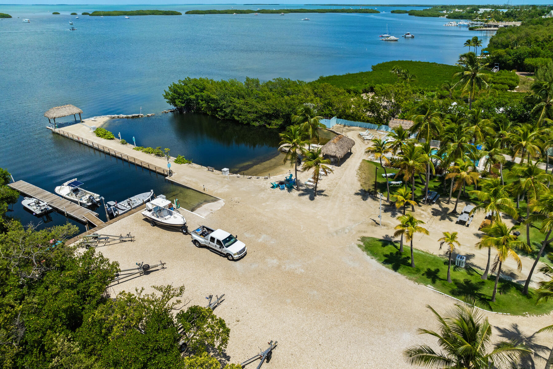 81200 Overseas Highway Unit: 5, 6