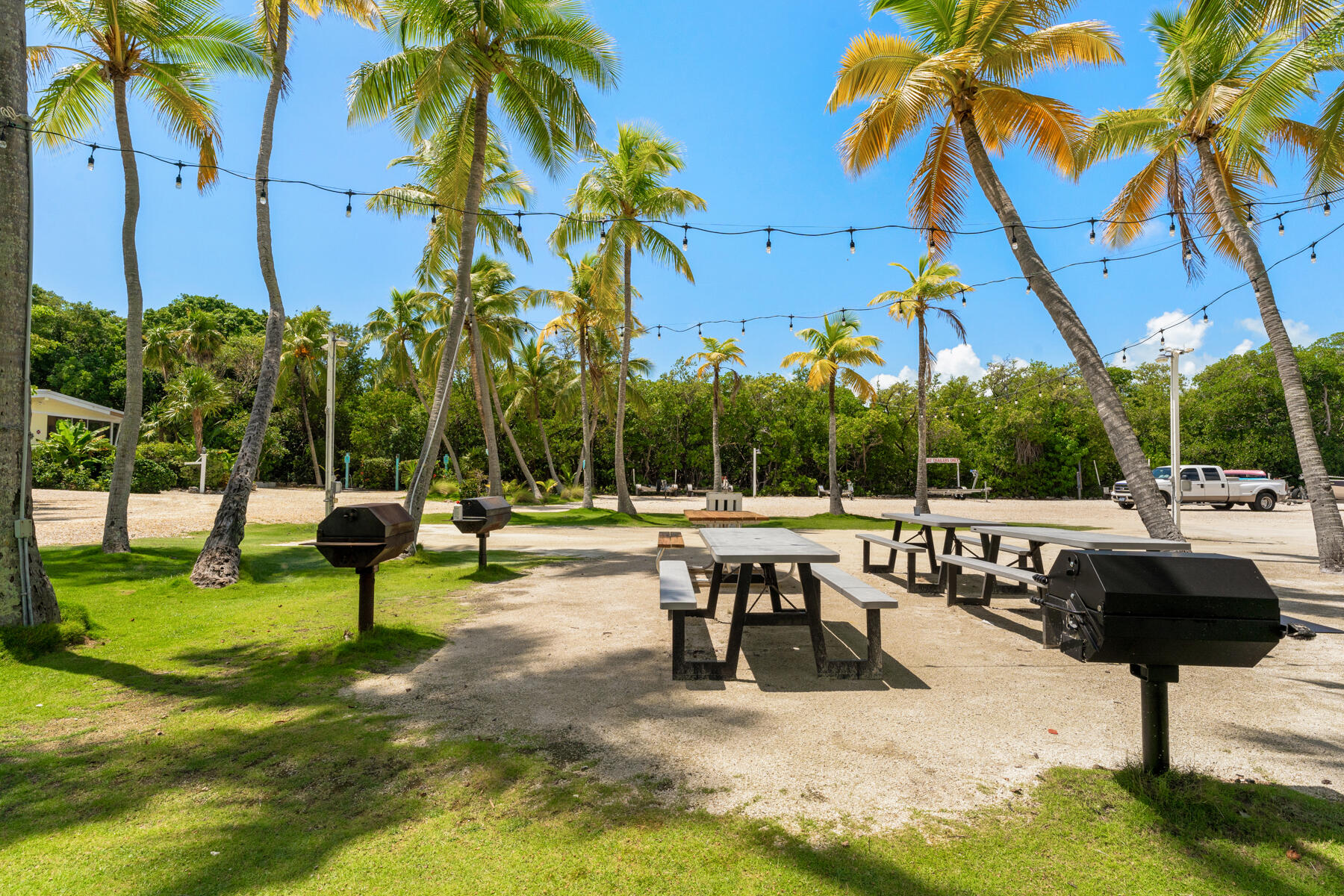 81200 Overseas Highway Unit: 5, 6