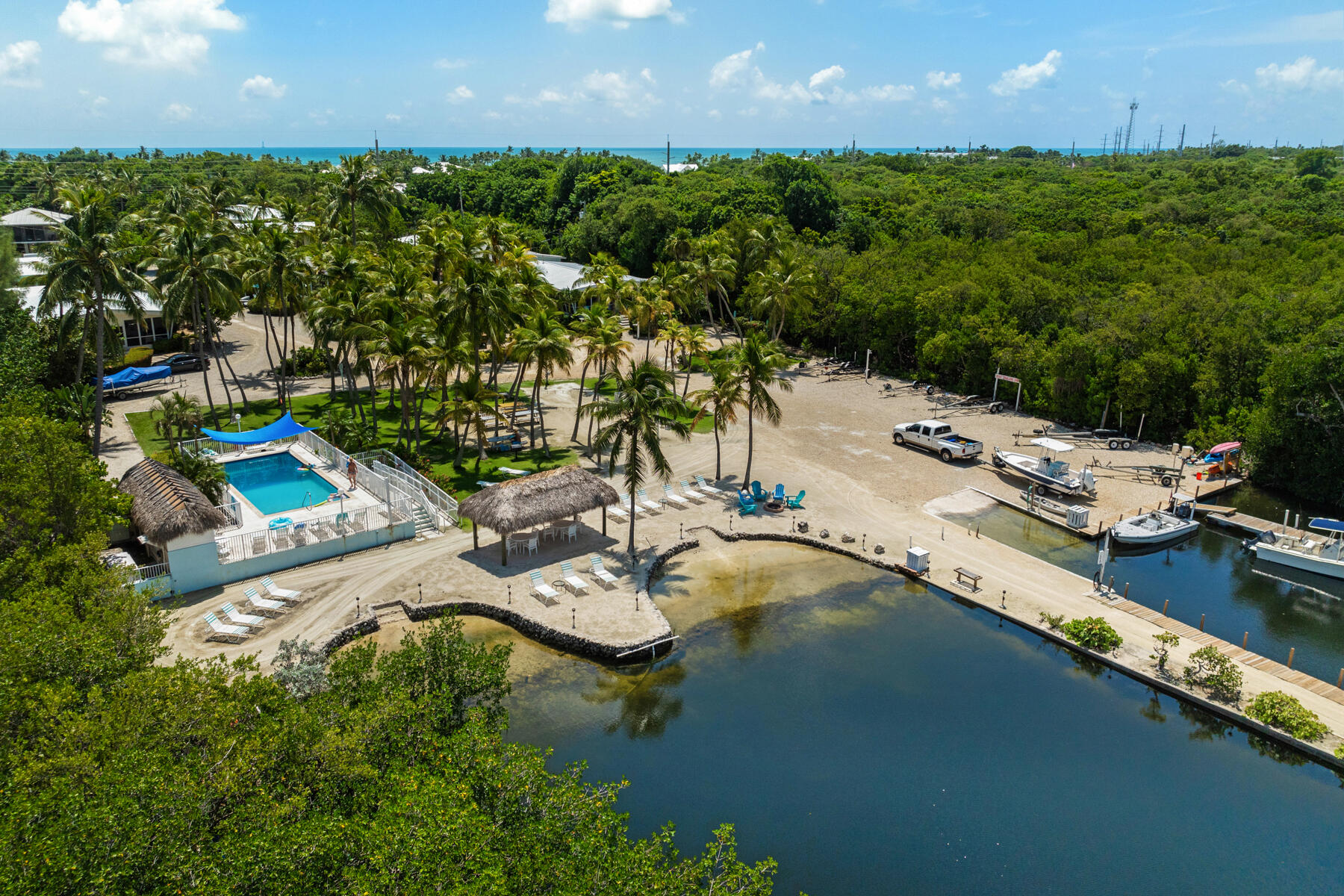 81200 Overseas Highway Unit: 5, 6