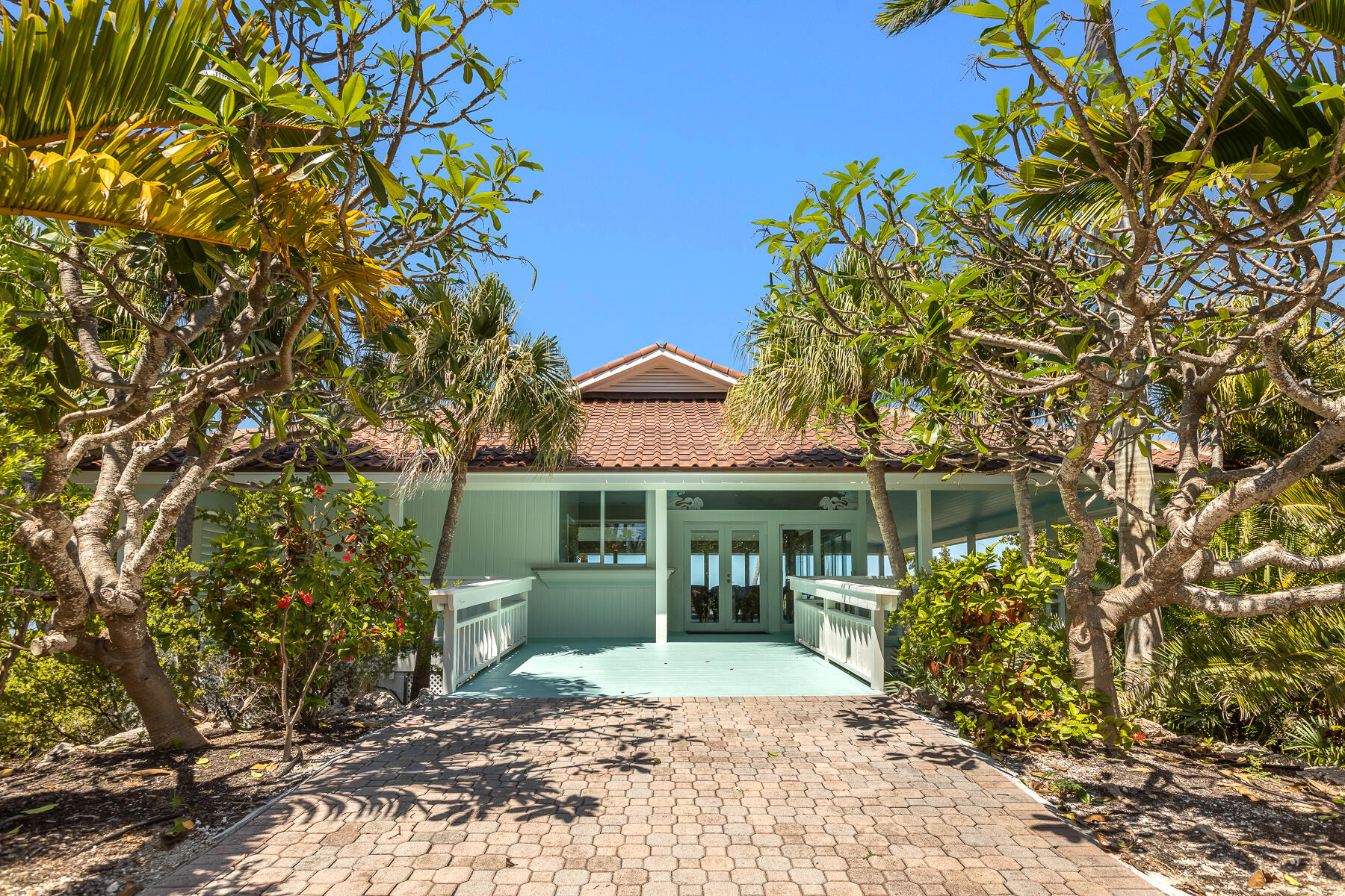 39 Cannon Royal Drive