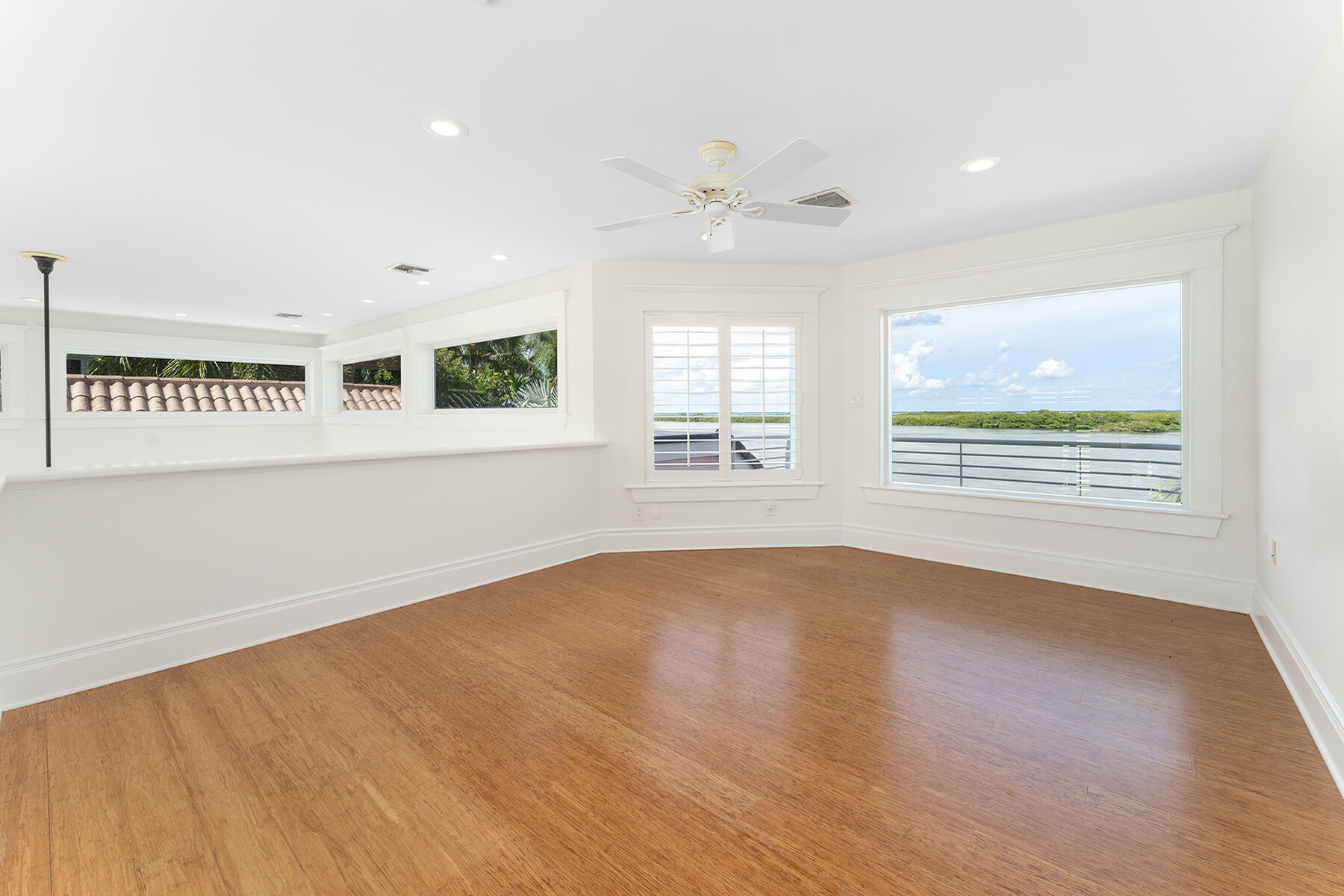 39 Cannon Royal Drive