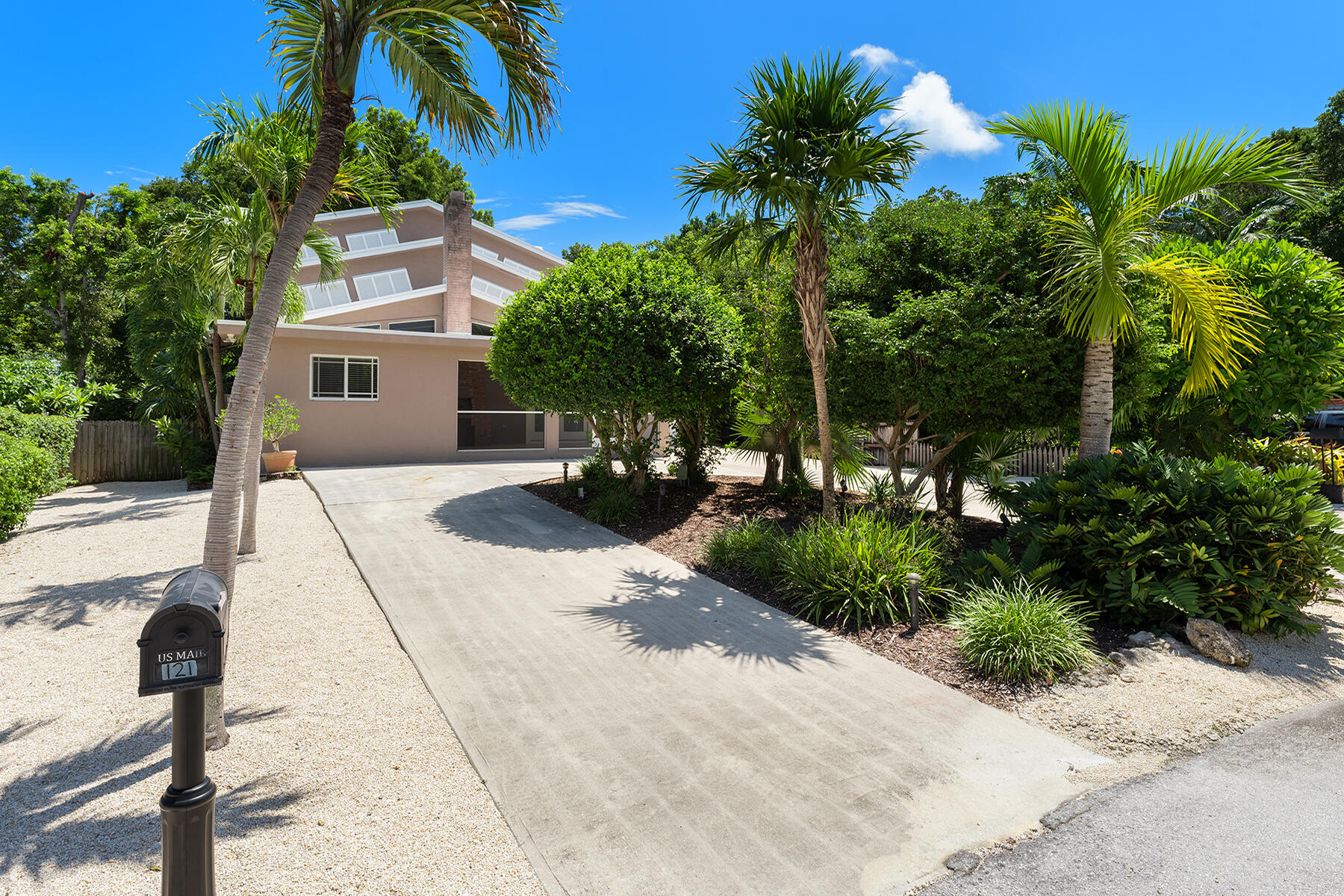 121 Gumbo Limbo Road