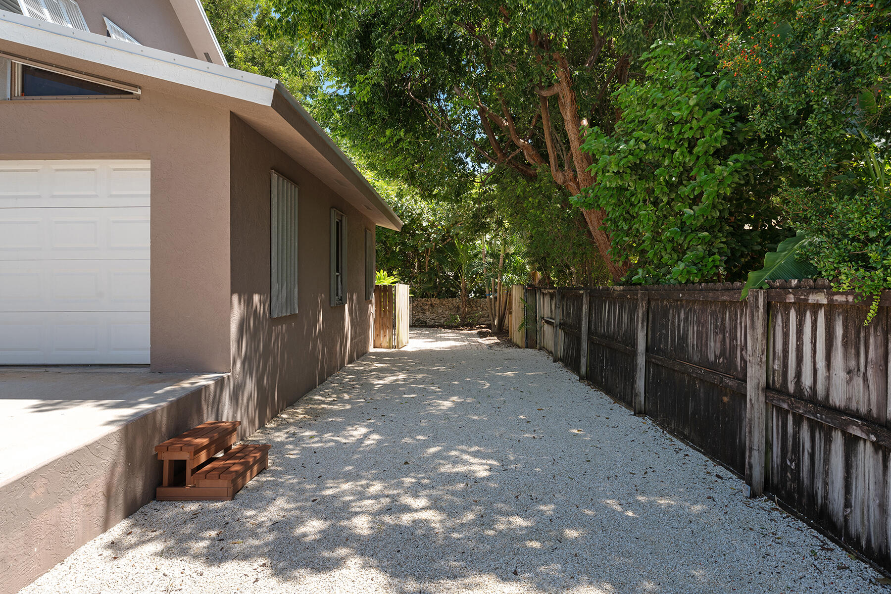 121 Gumbo Limbo Road