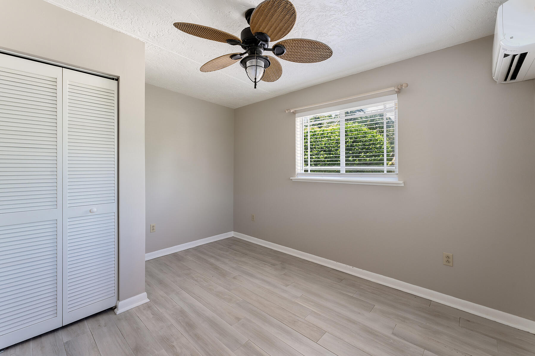 121 Gumbo Limbo Road