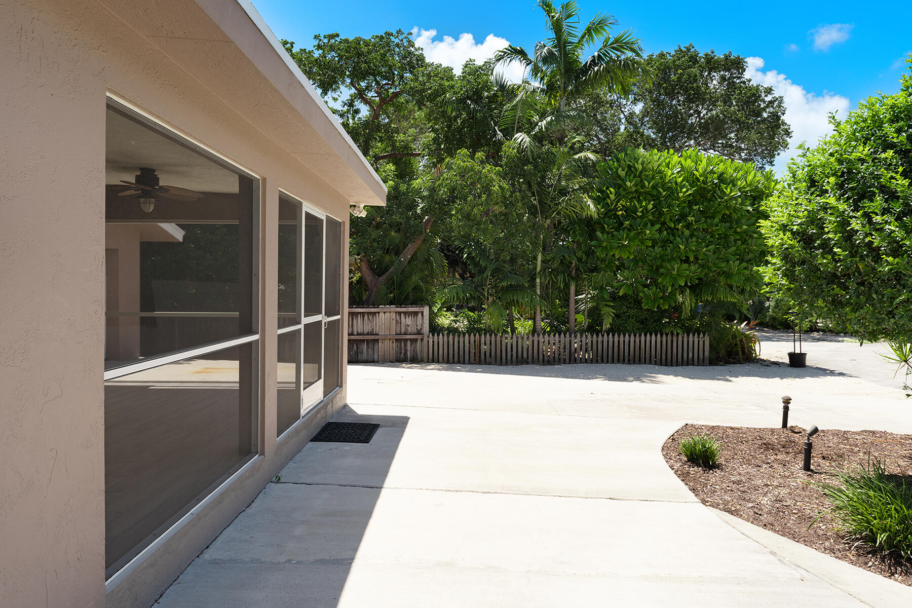 121 Gumbo Limbo Road