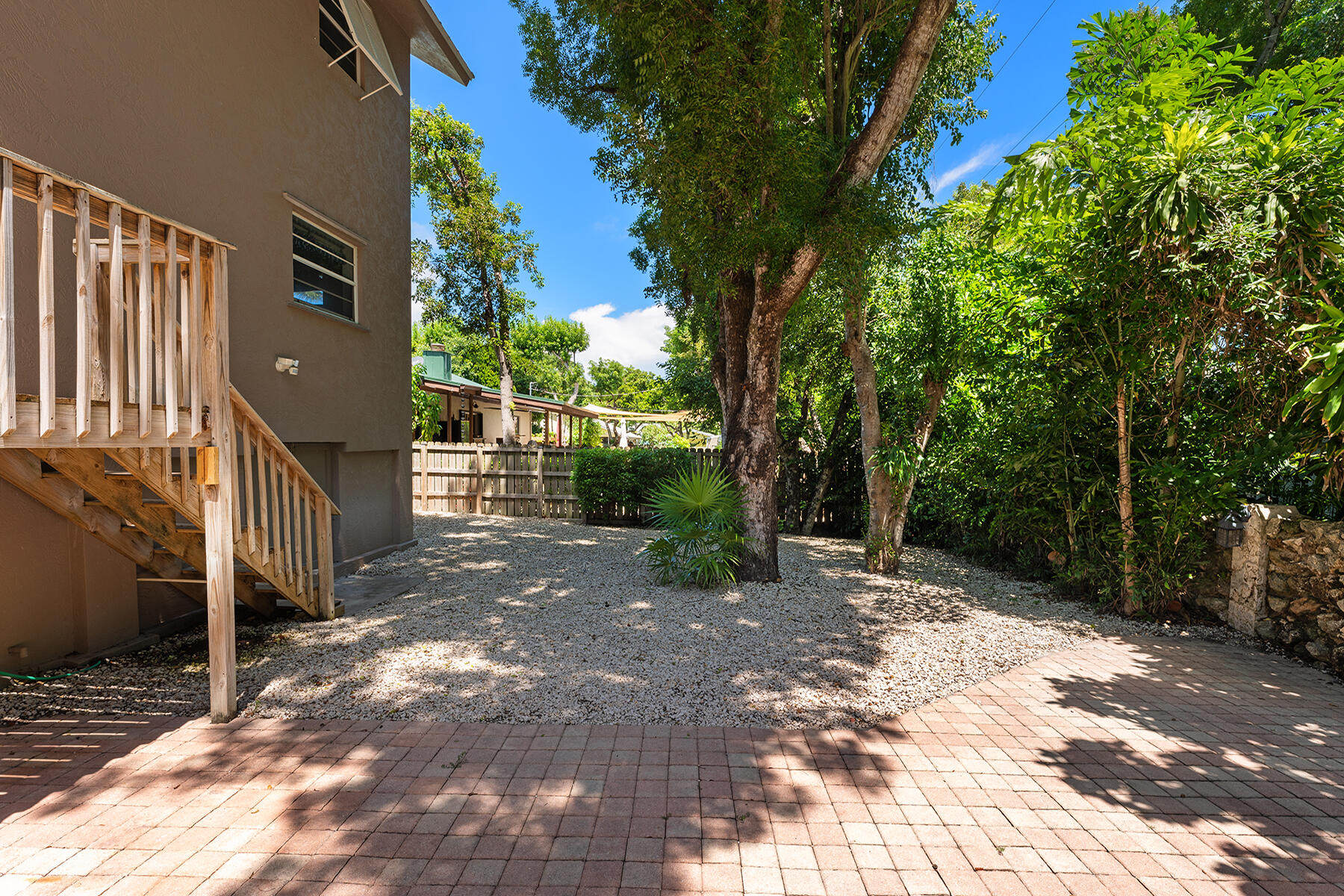 121 Gumbo Limbo Road