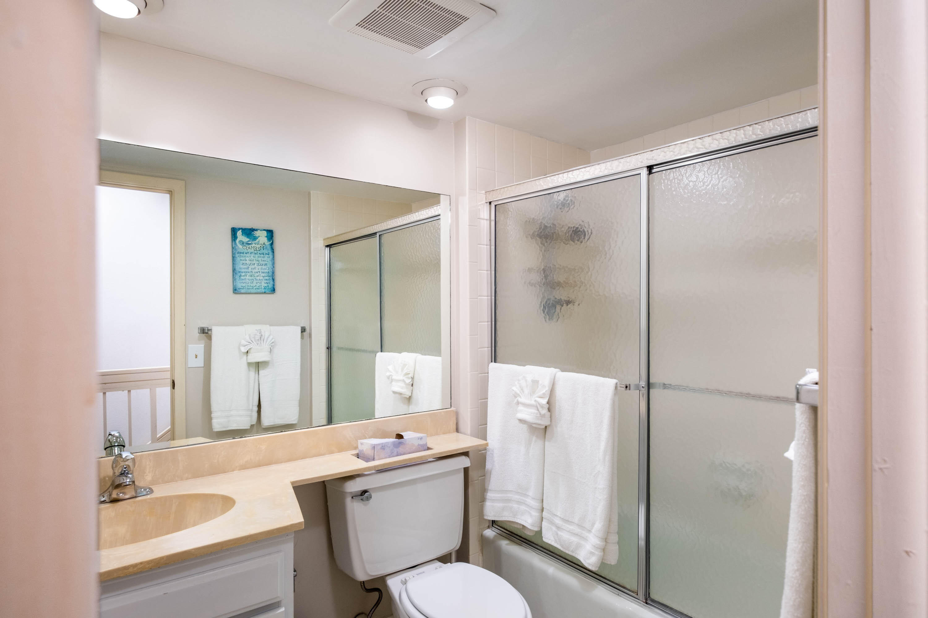 601 W Ocean Drive Unit: 414