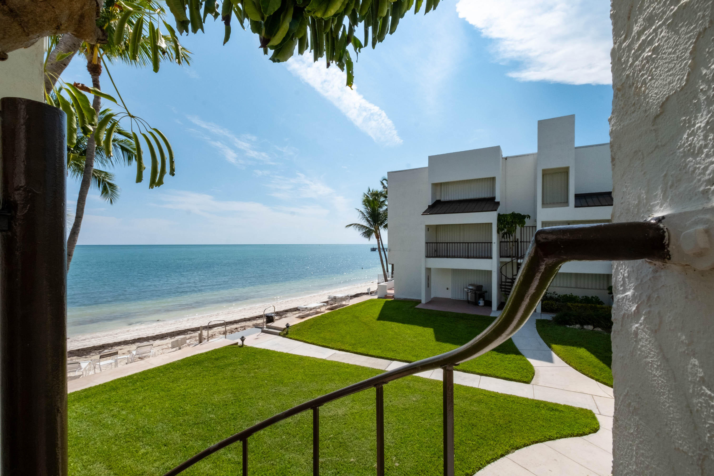 601 W Ocean Drive Unit: 414