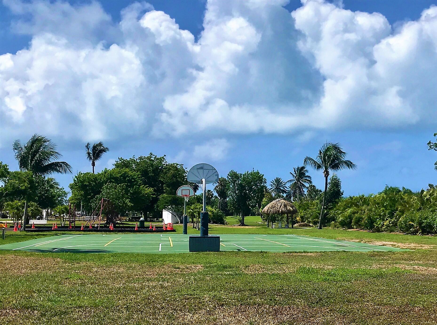 601 W Ocean Drive Unit: 414