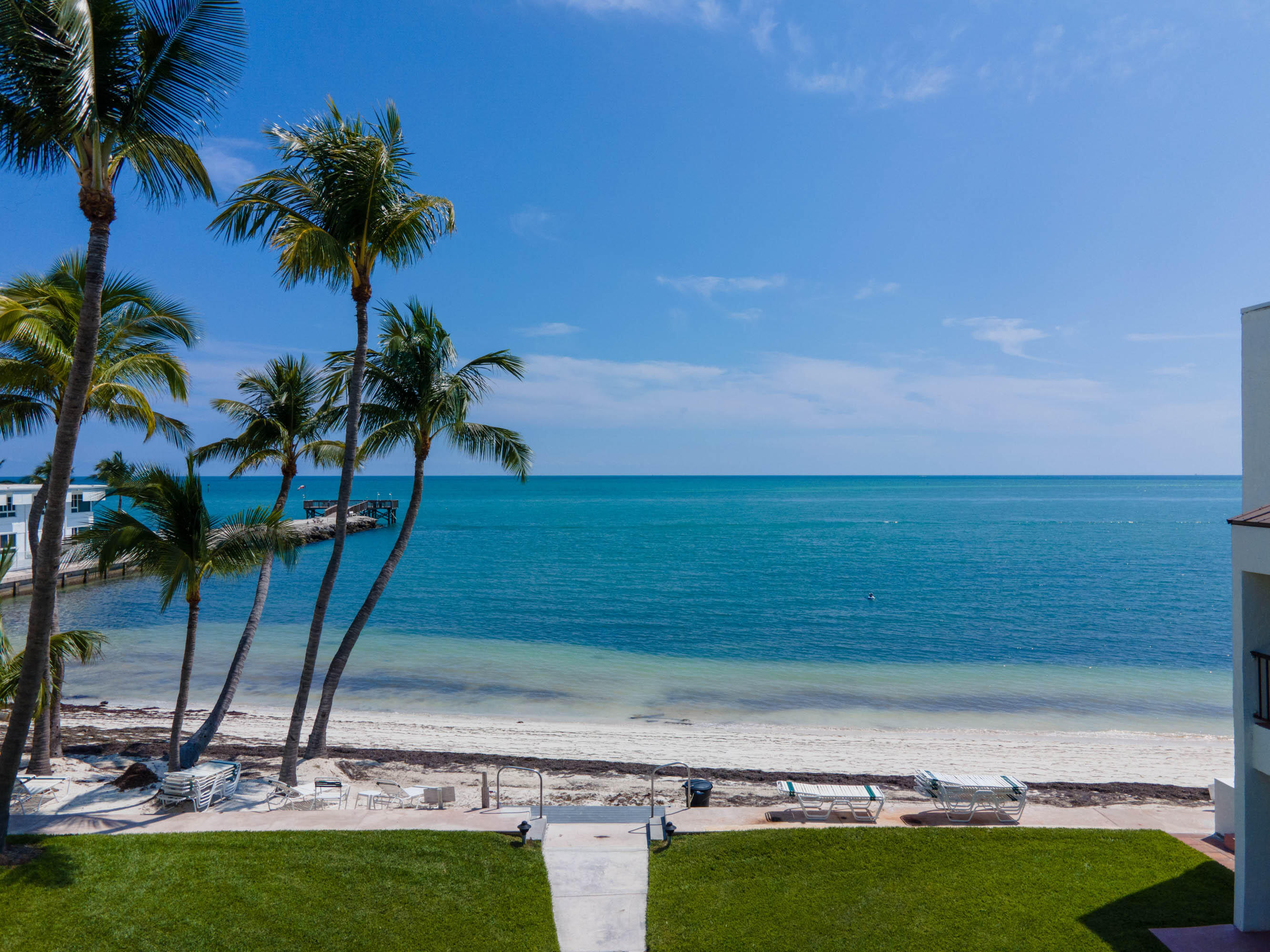 601 W Ocean Drive Unit: 414