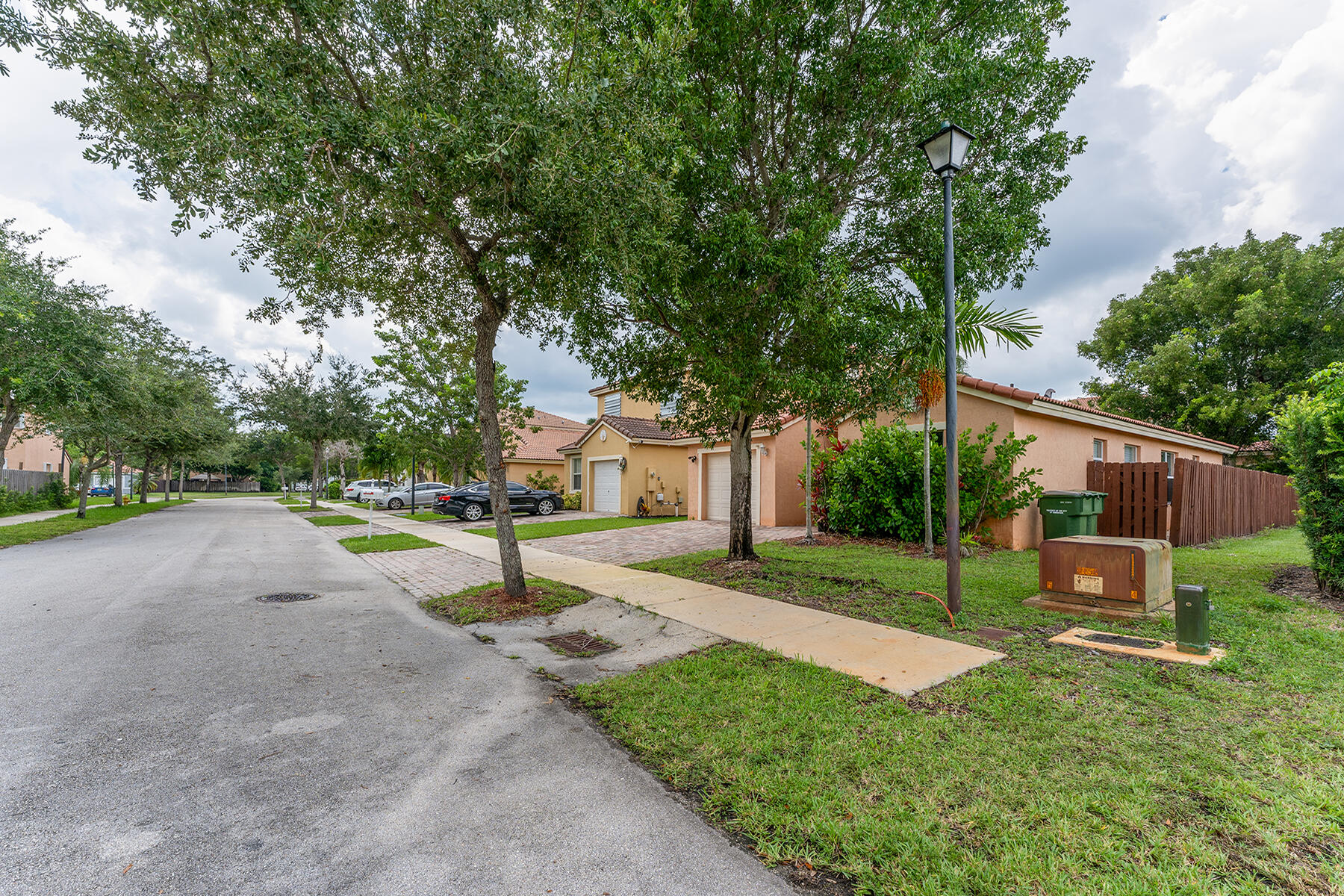 2058 SE 17th Street