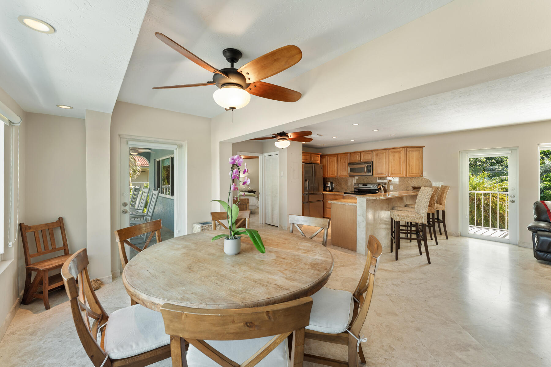 76412 Overseas Highway