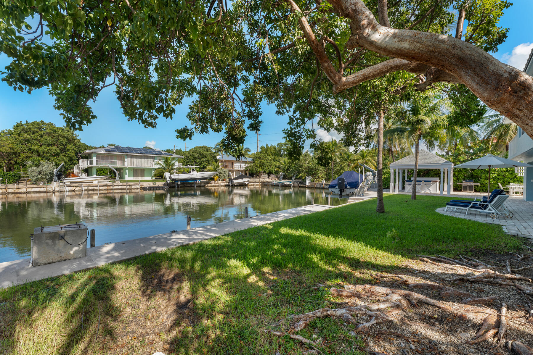 76412 Overseas Highway