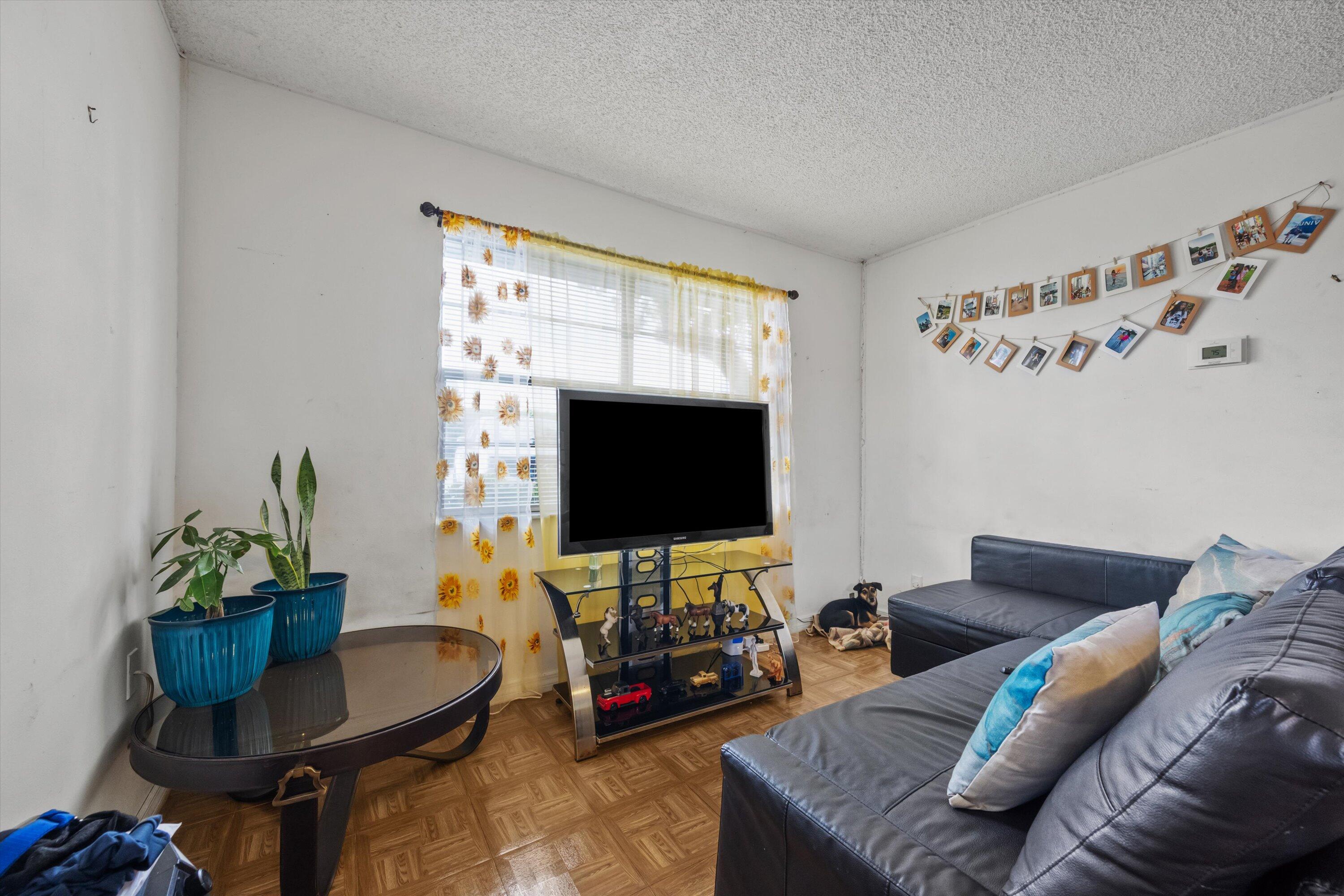 13175 Southfields Road