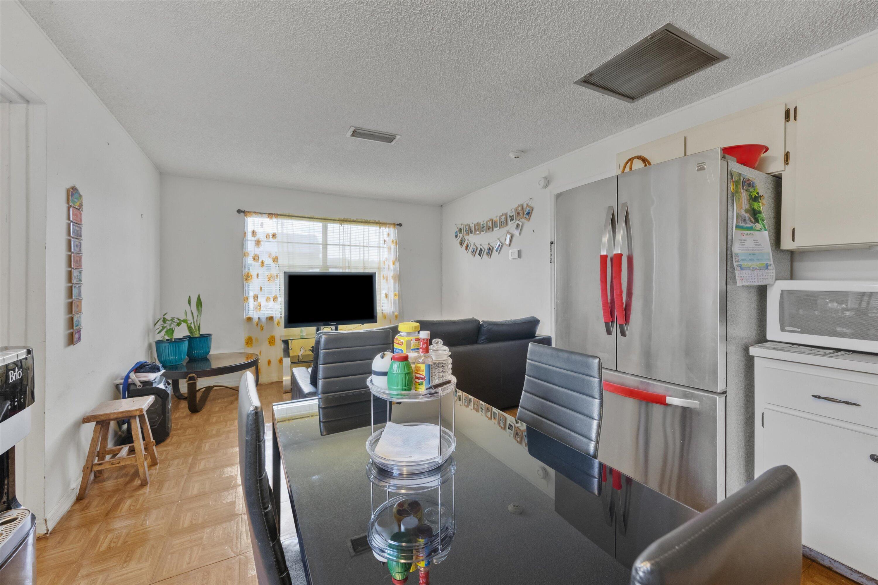 13175 Southfields Road