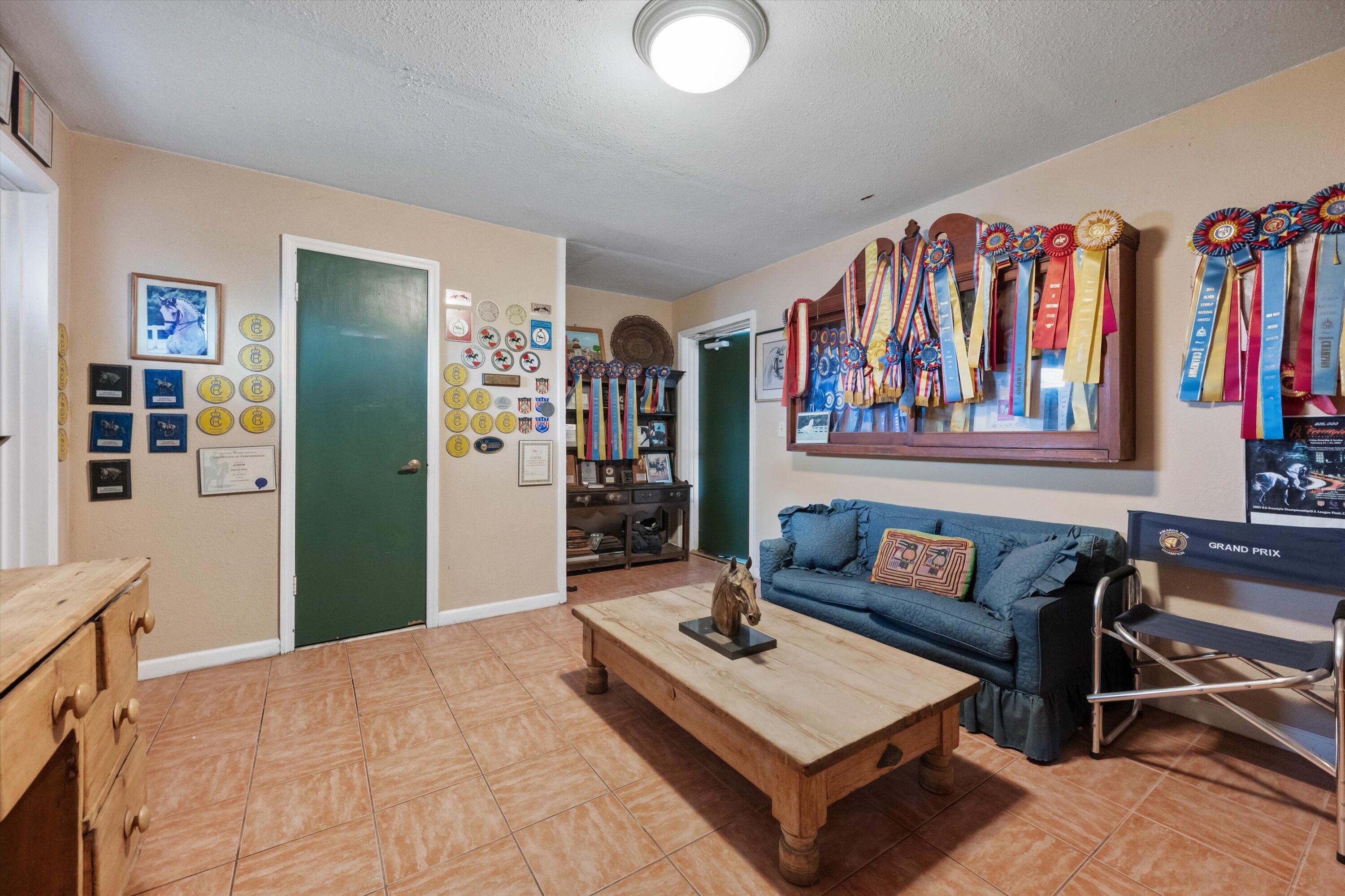 13175 Southfields Road