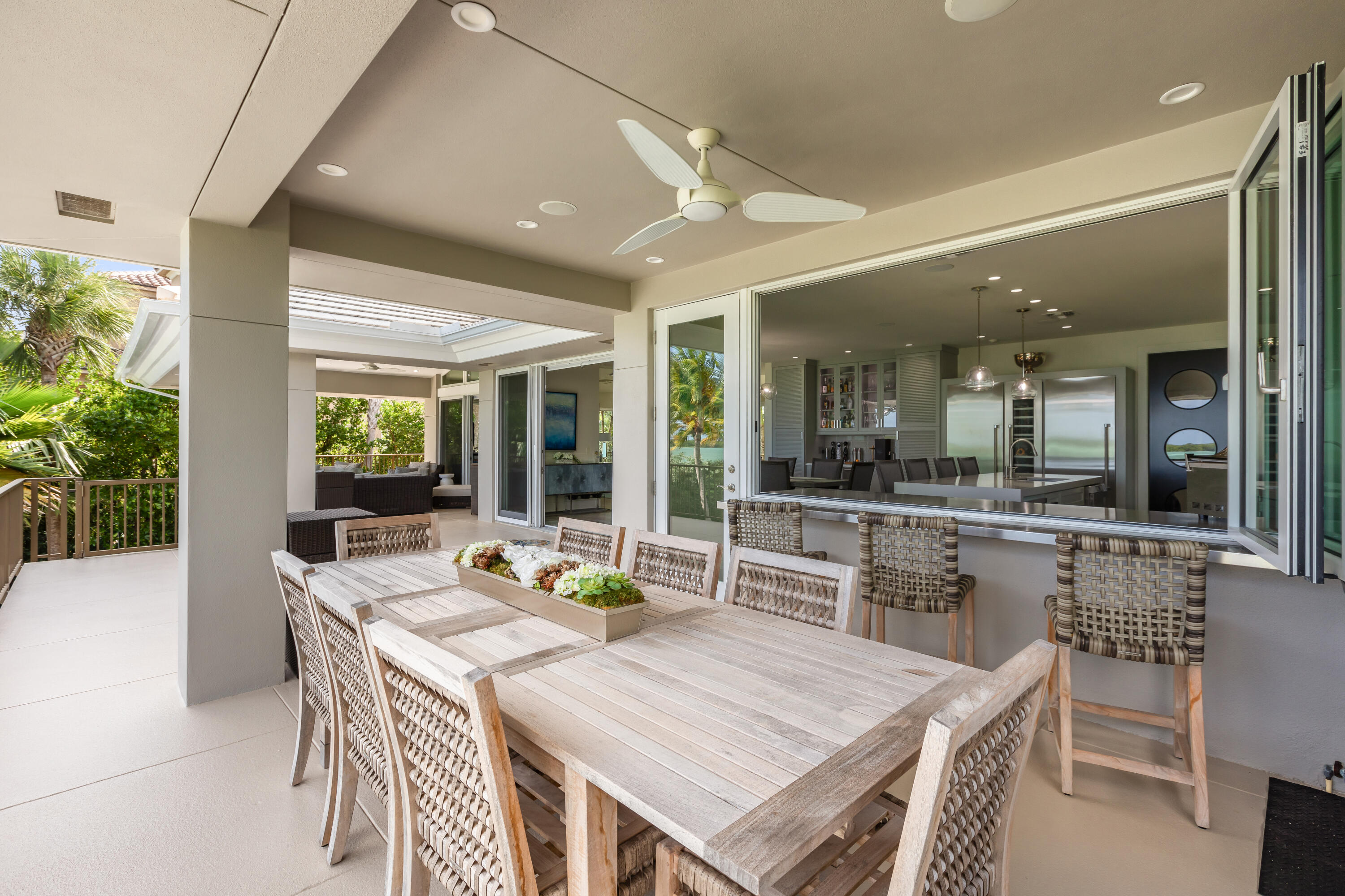 71 Cannon Royal Drive