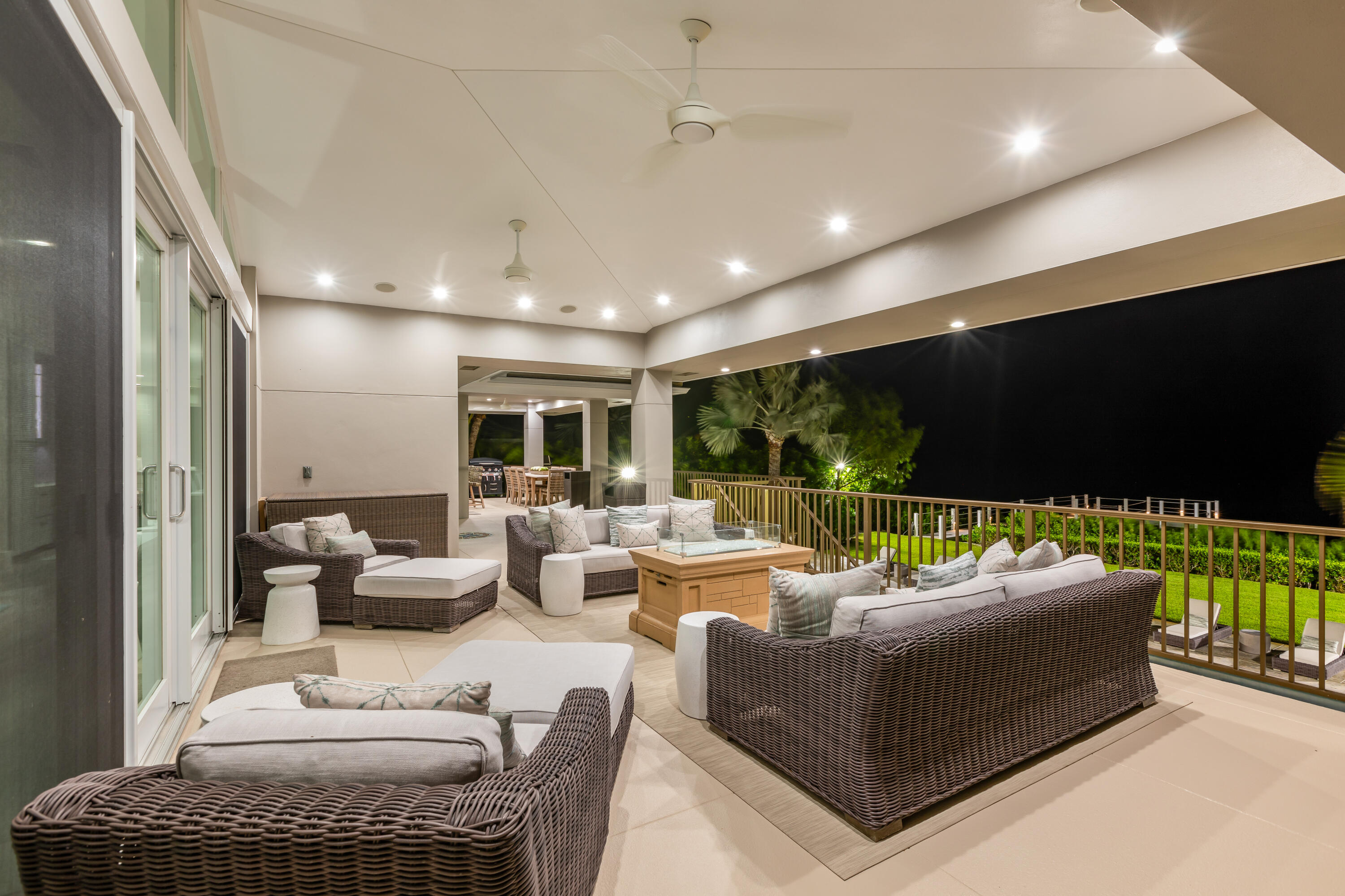 71 Cannon Royal Drive