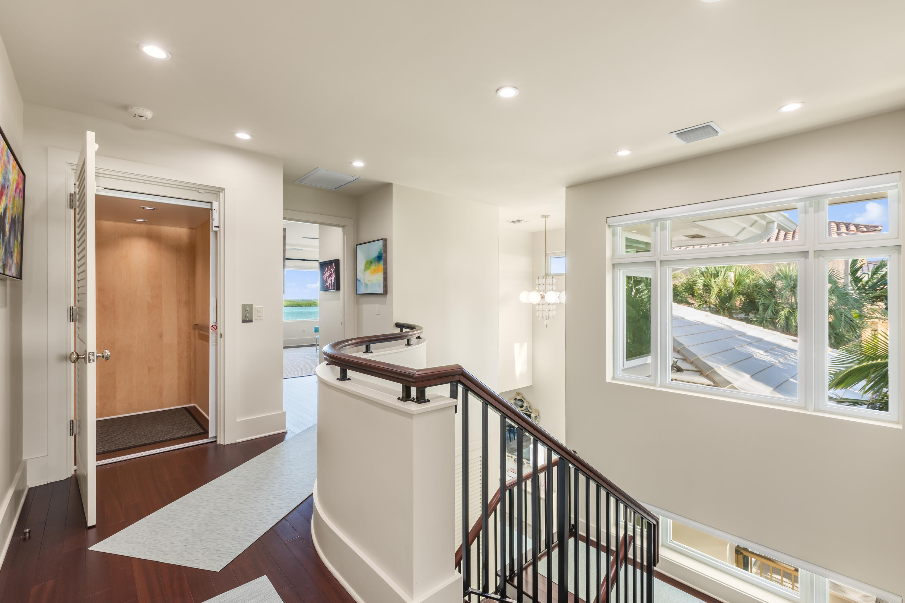 71 Cannon Royal Drive