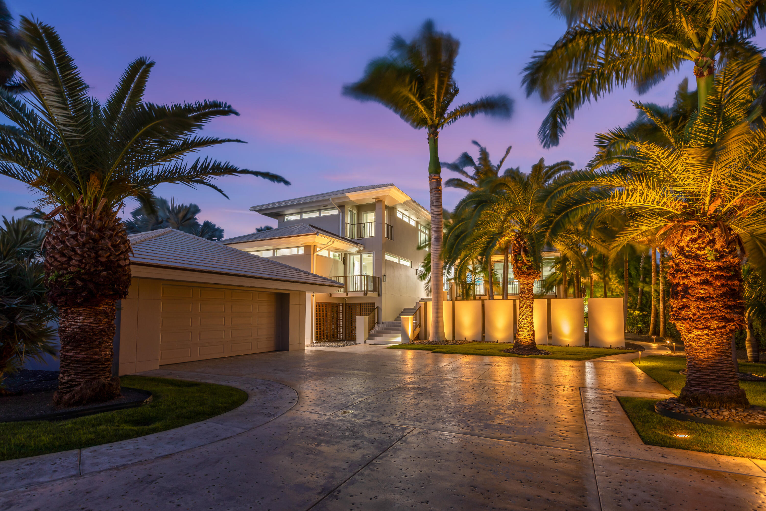 71 Cannon Royal Drive