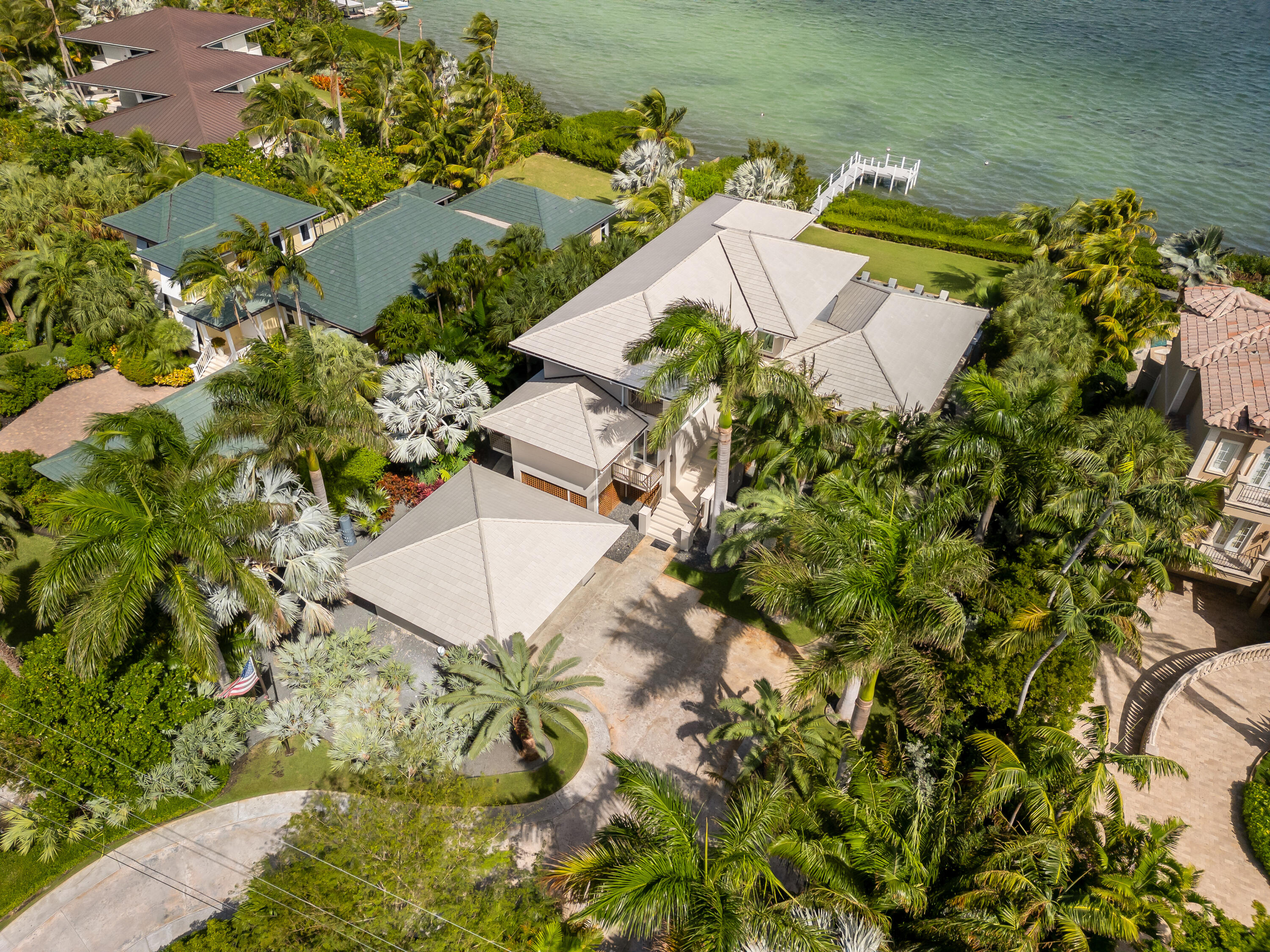 71 Cannon Royal Drive