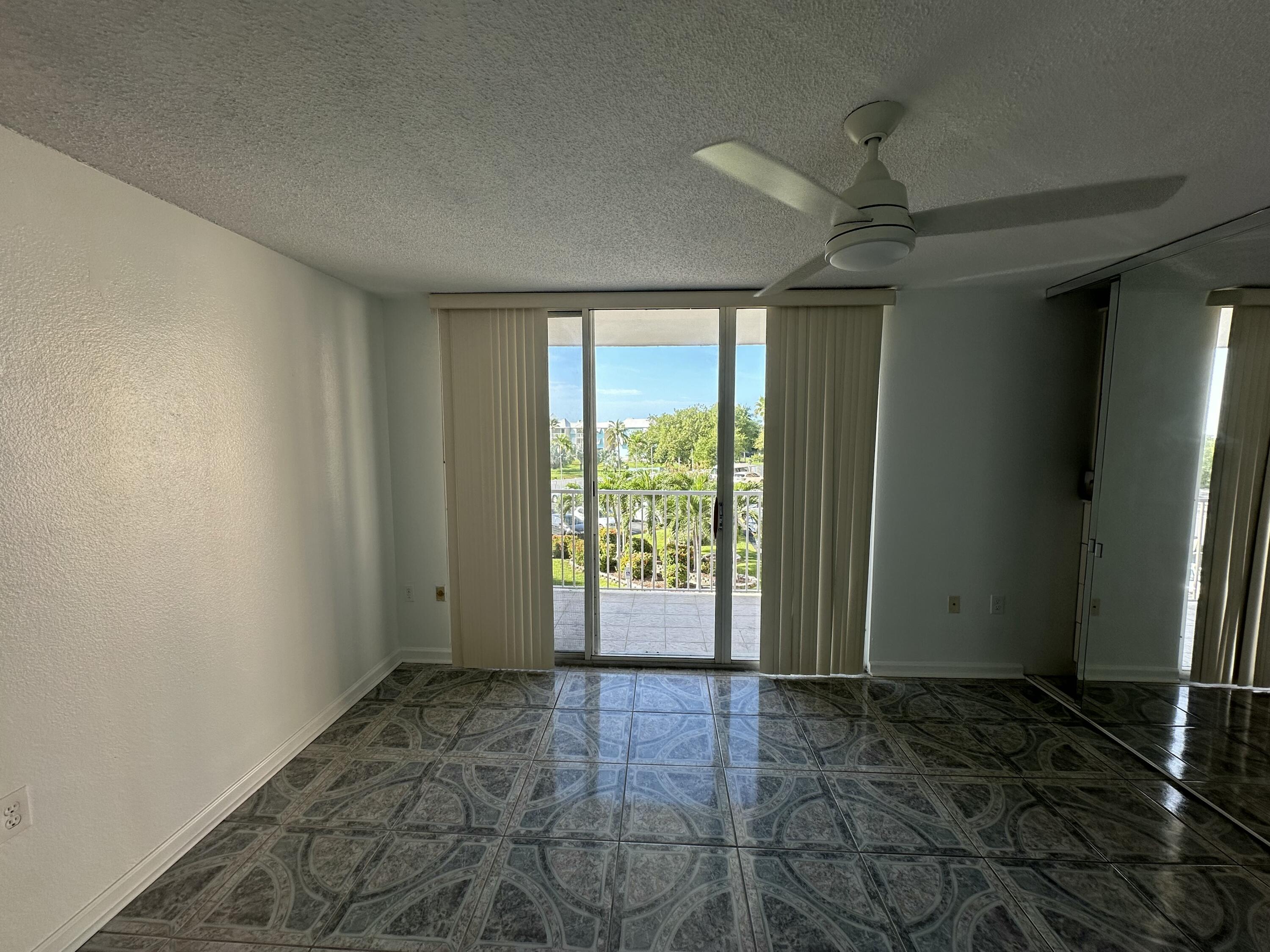 3930 S Roosevelt Boulevard Unit: E204