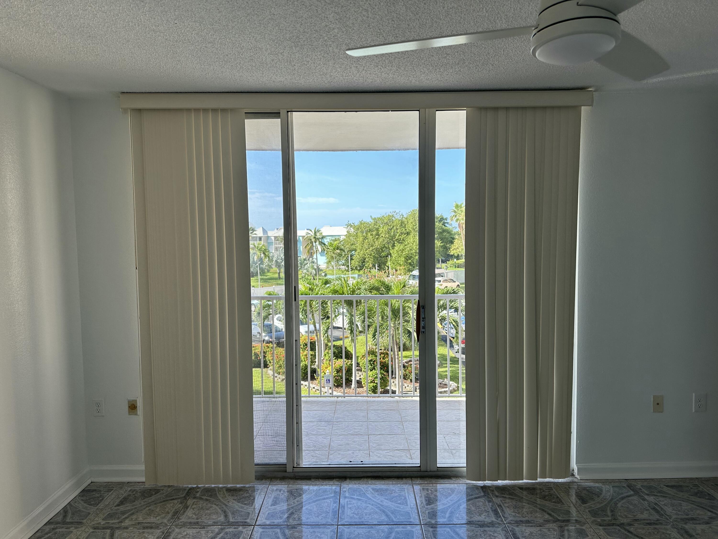 3930 S Roosevelt Boulevard Unit: E204
