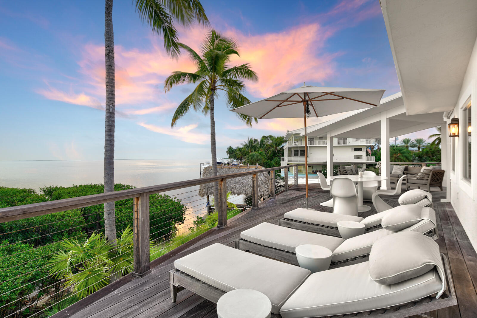 260 Plantation Avenue