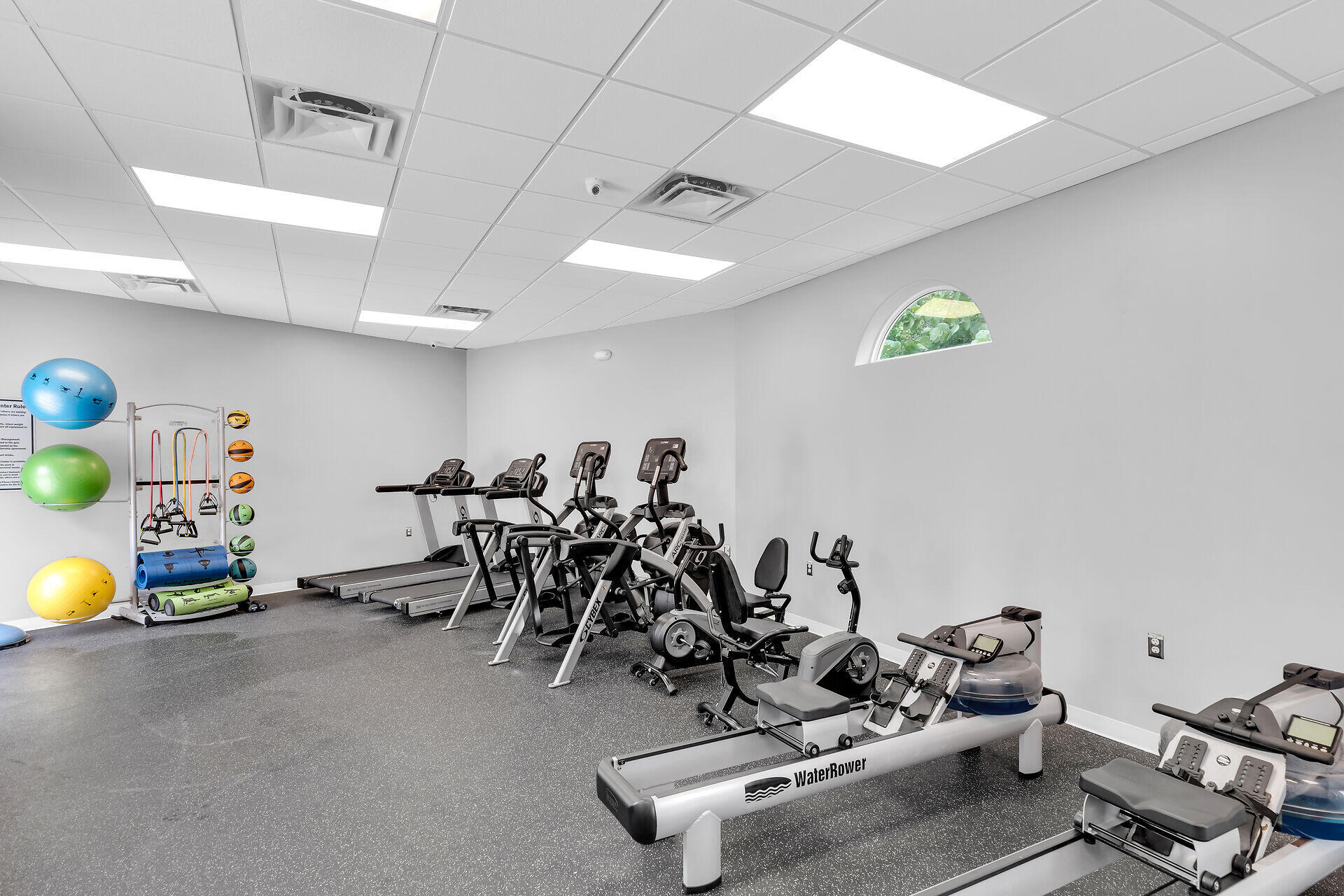 3930 S Roosevelt Boulevard Unit: E304