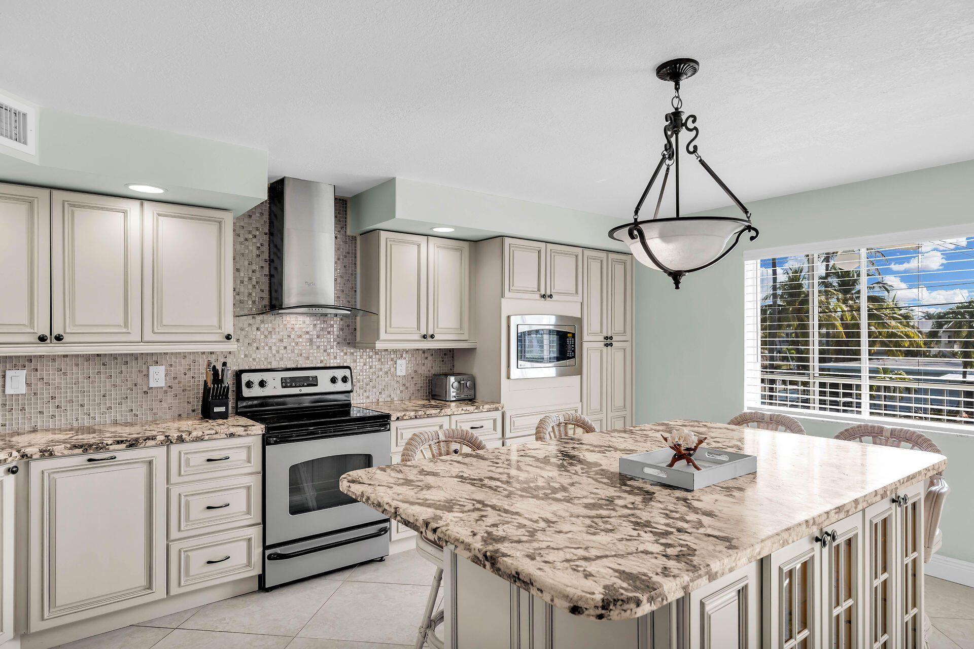 120 Cortez Drive Unit: F1