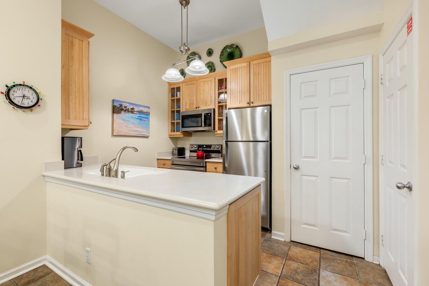 101 Front Street Unit: 15