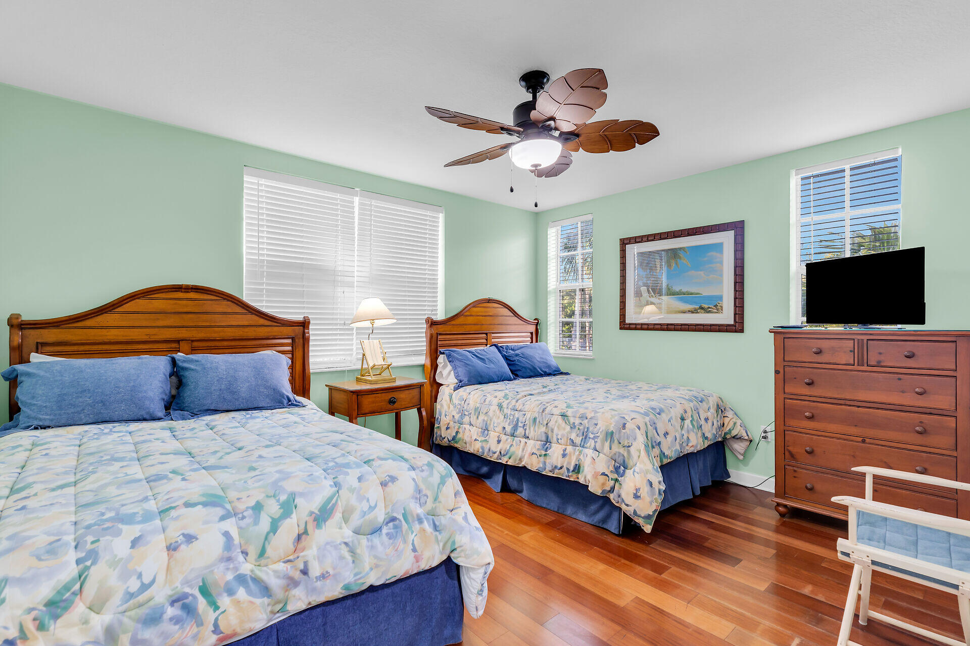 101 Gulfview Drive Unit: 114D & 30' boat slip with lift