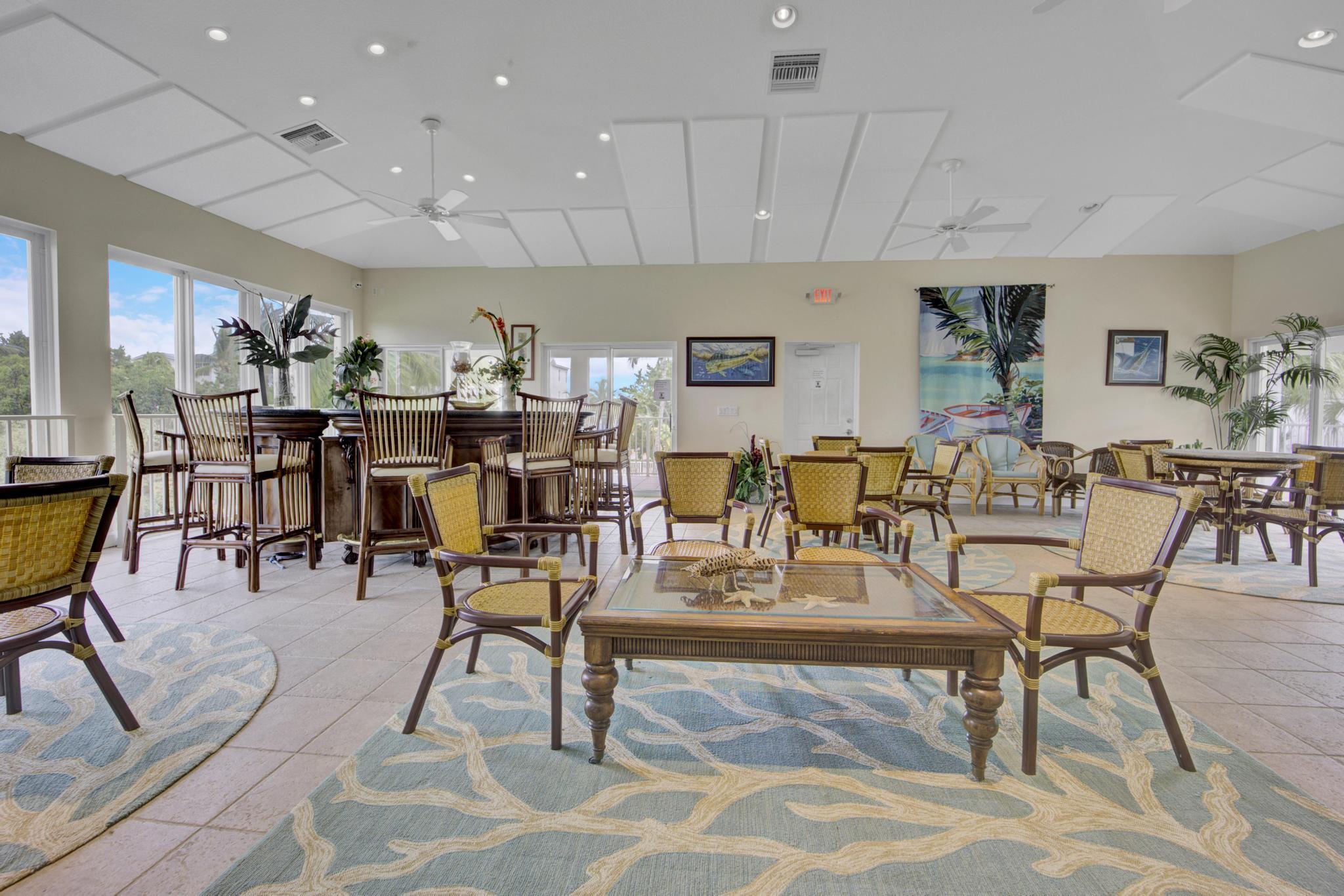 101 Gulfview Drive Unit: 114D & 30' boat slip with lift