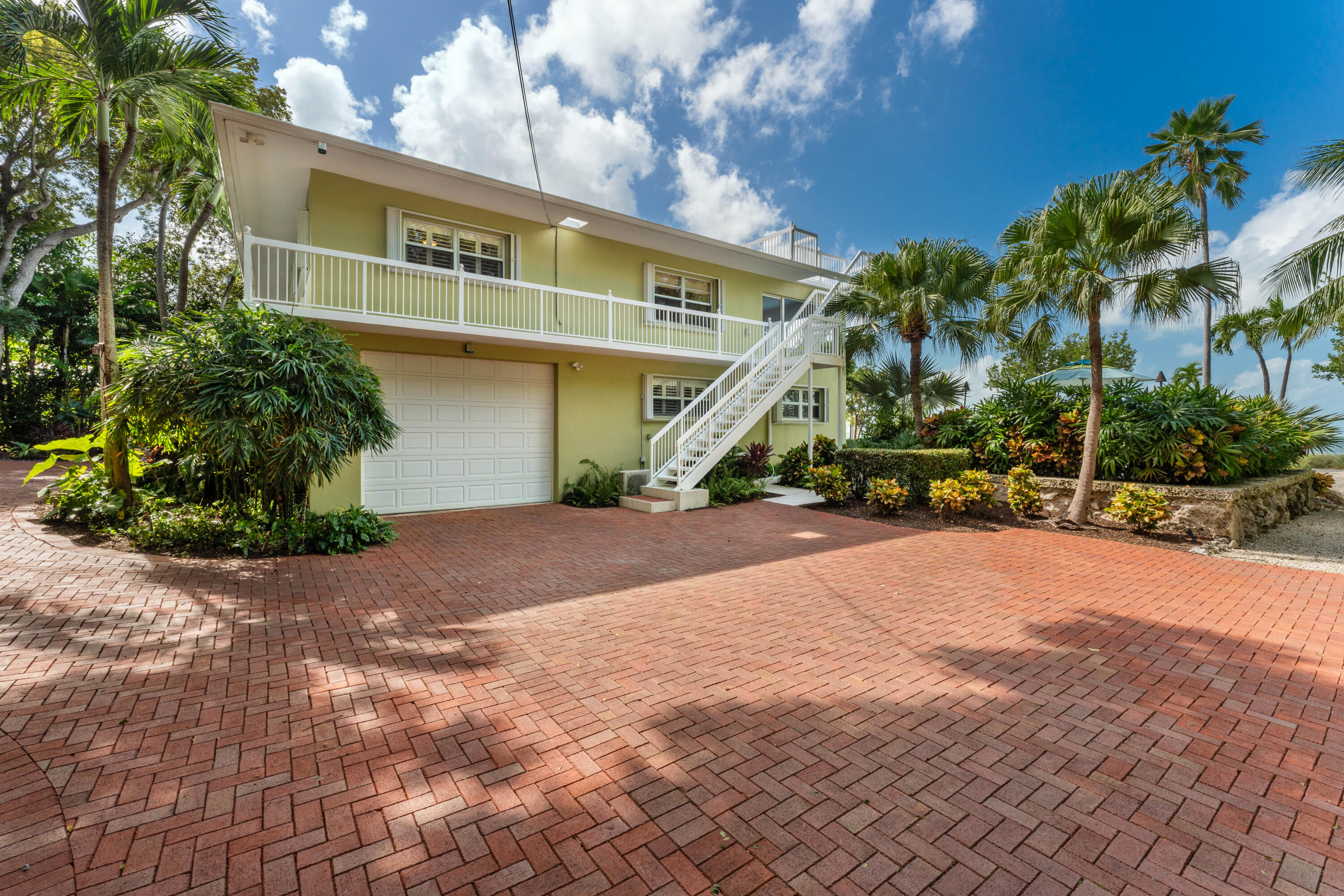 178 Plantation Boulevard
