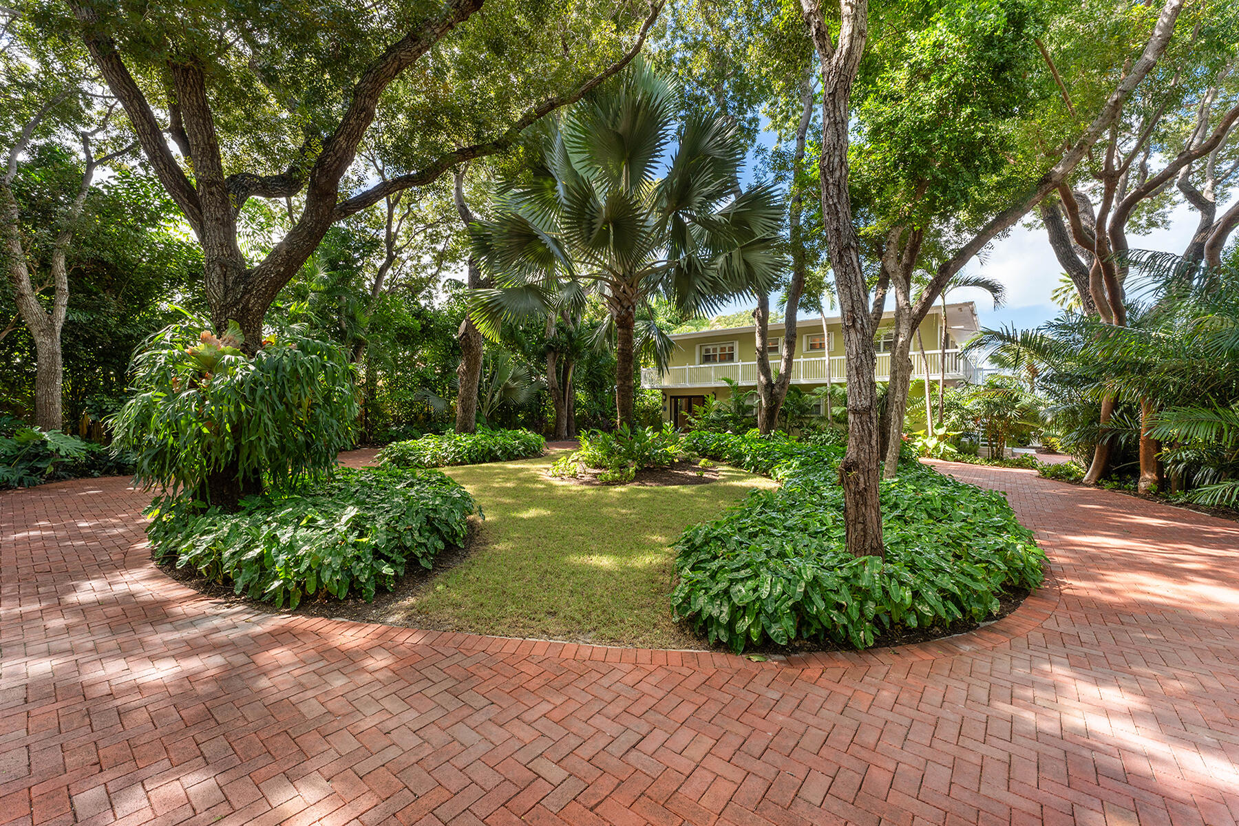 178 Plantation Boulevard