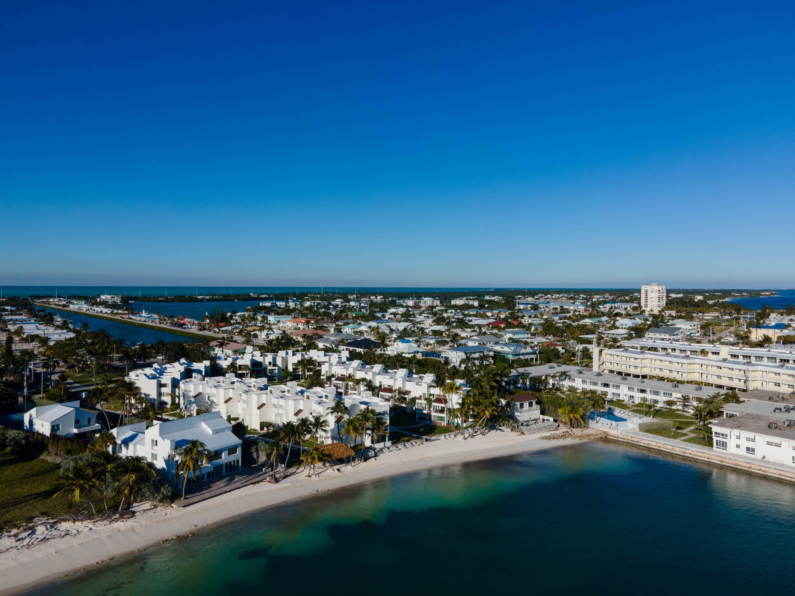 601 W Ocean Drive Unit: 401A