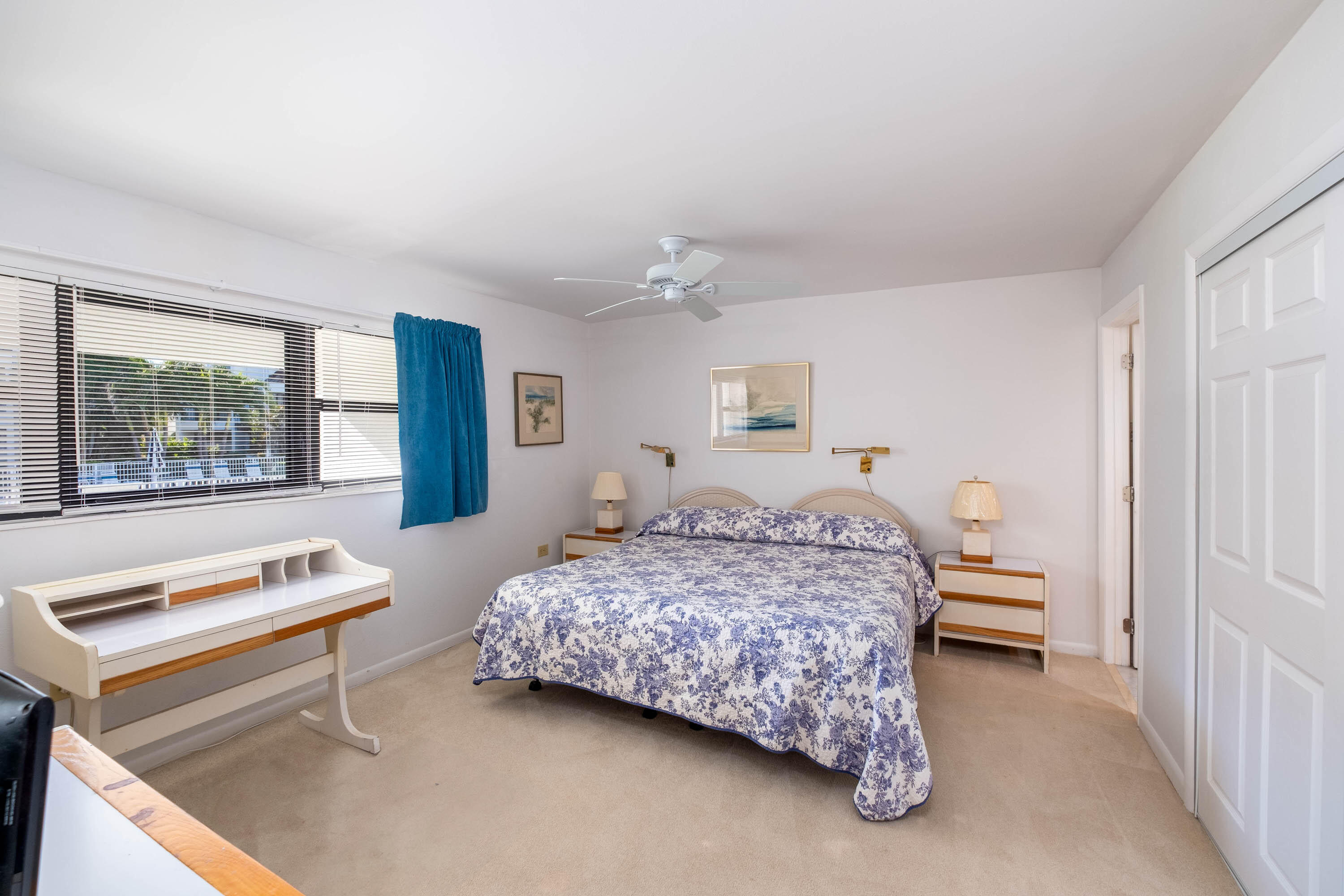 601 W Ocean Drive Unit: 401A