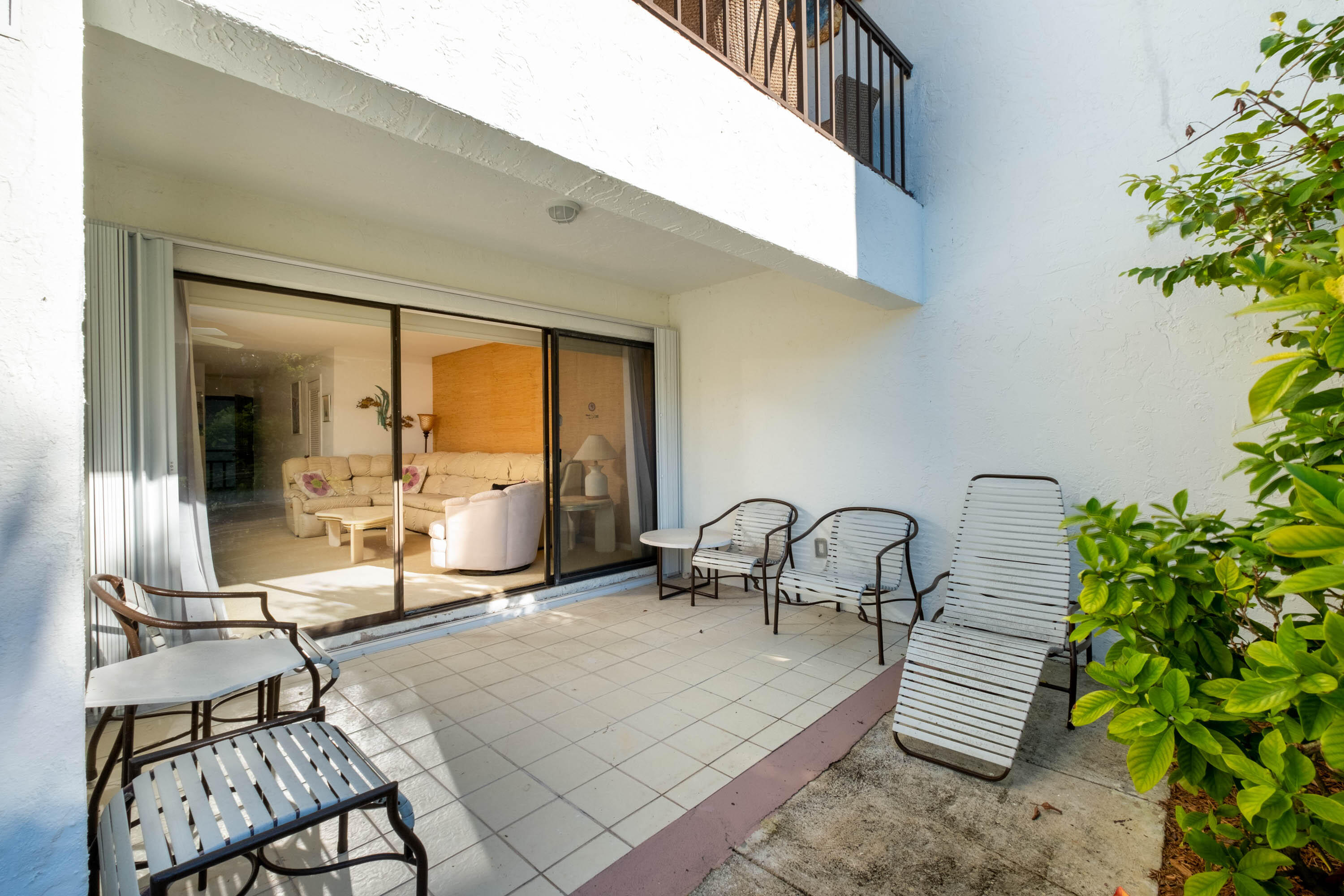 601 W Ocean Drive Unit: 401A