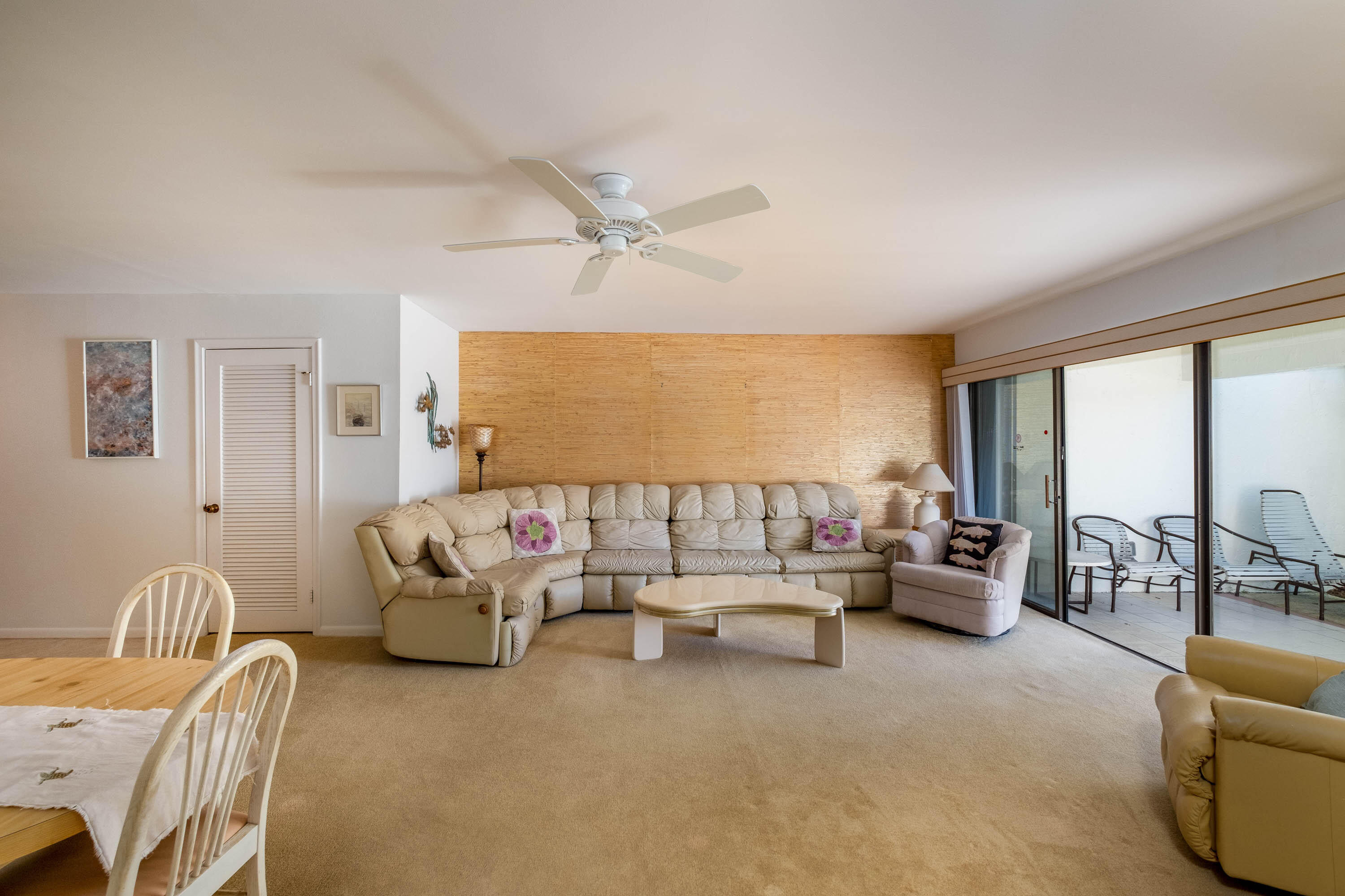 601 W Ocean Drive Unit: 401A
