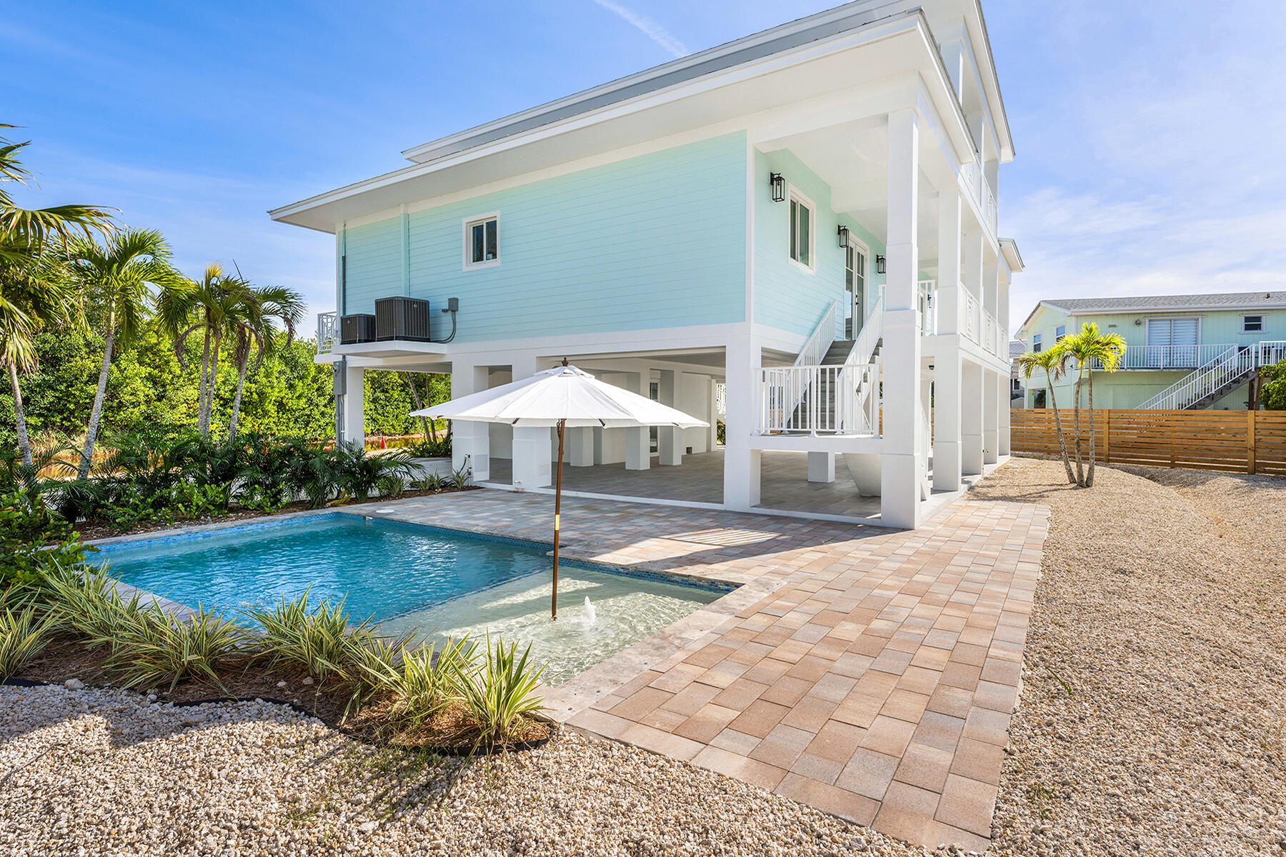 1005 Adams Drive
