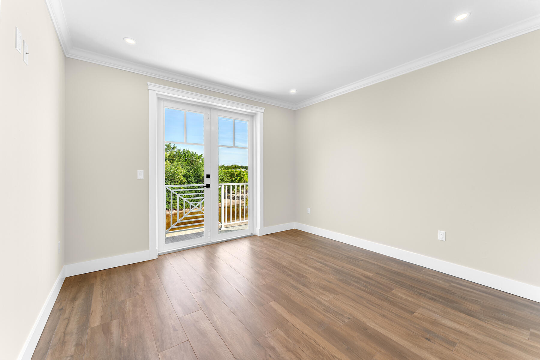 1005 Adams Drive