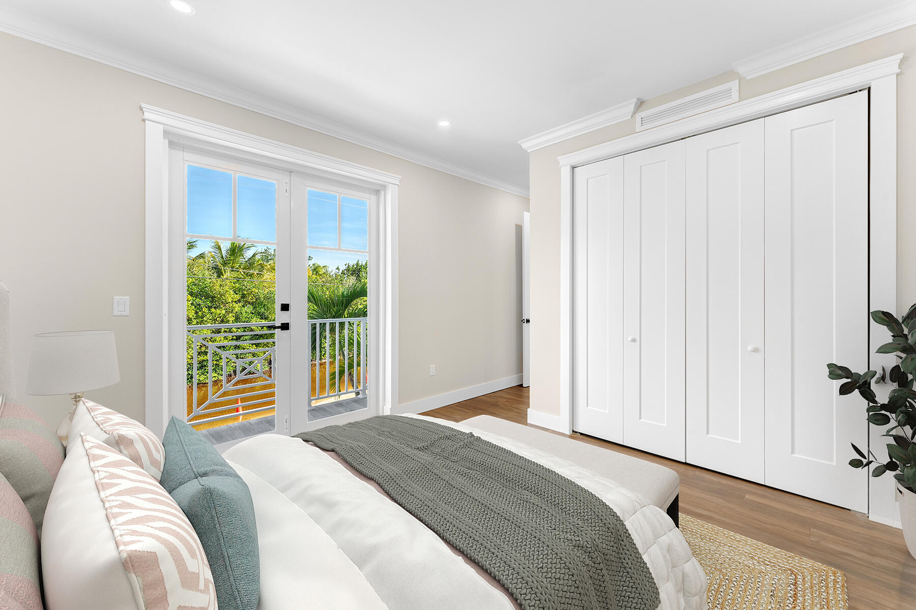 1005 Adams Drive