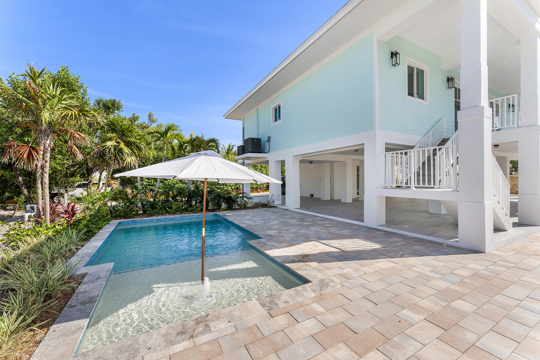 1005 Adams Drive