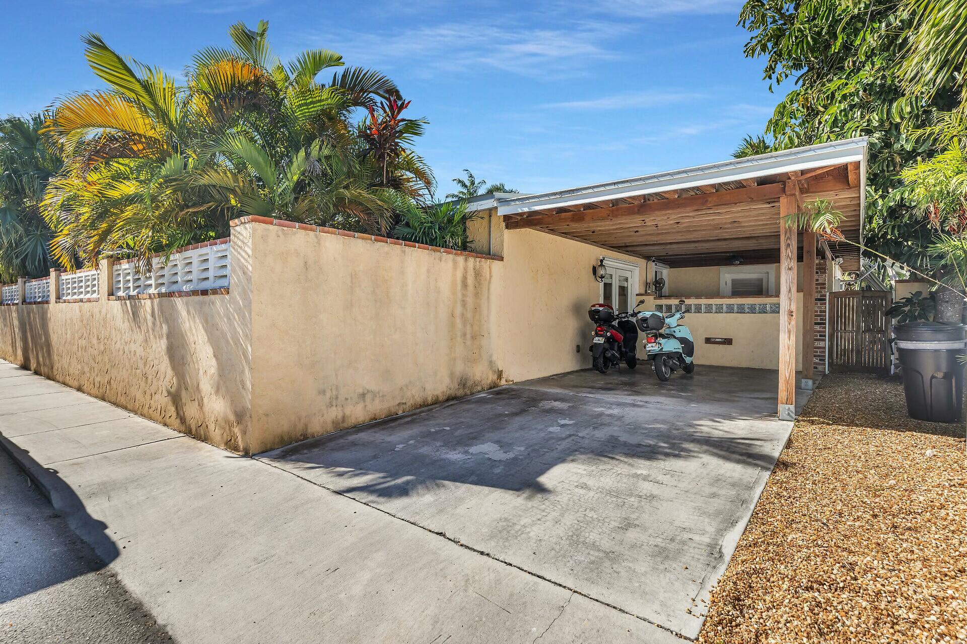 3715 Pearlman Court