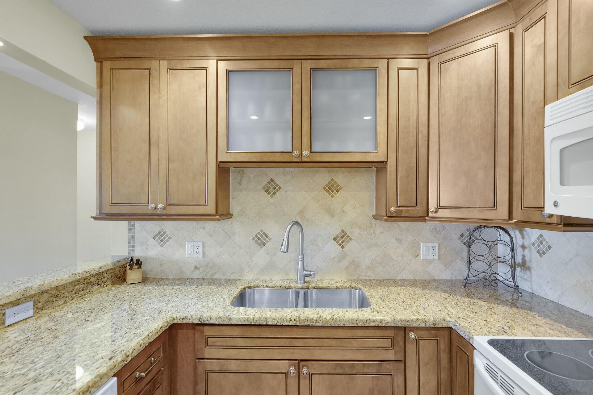1101 W Ocean Drive Unit: 23